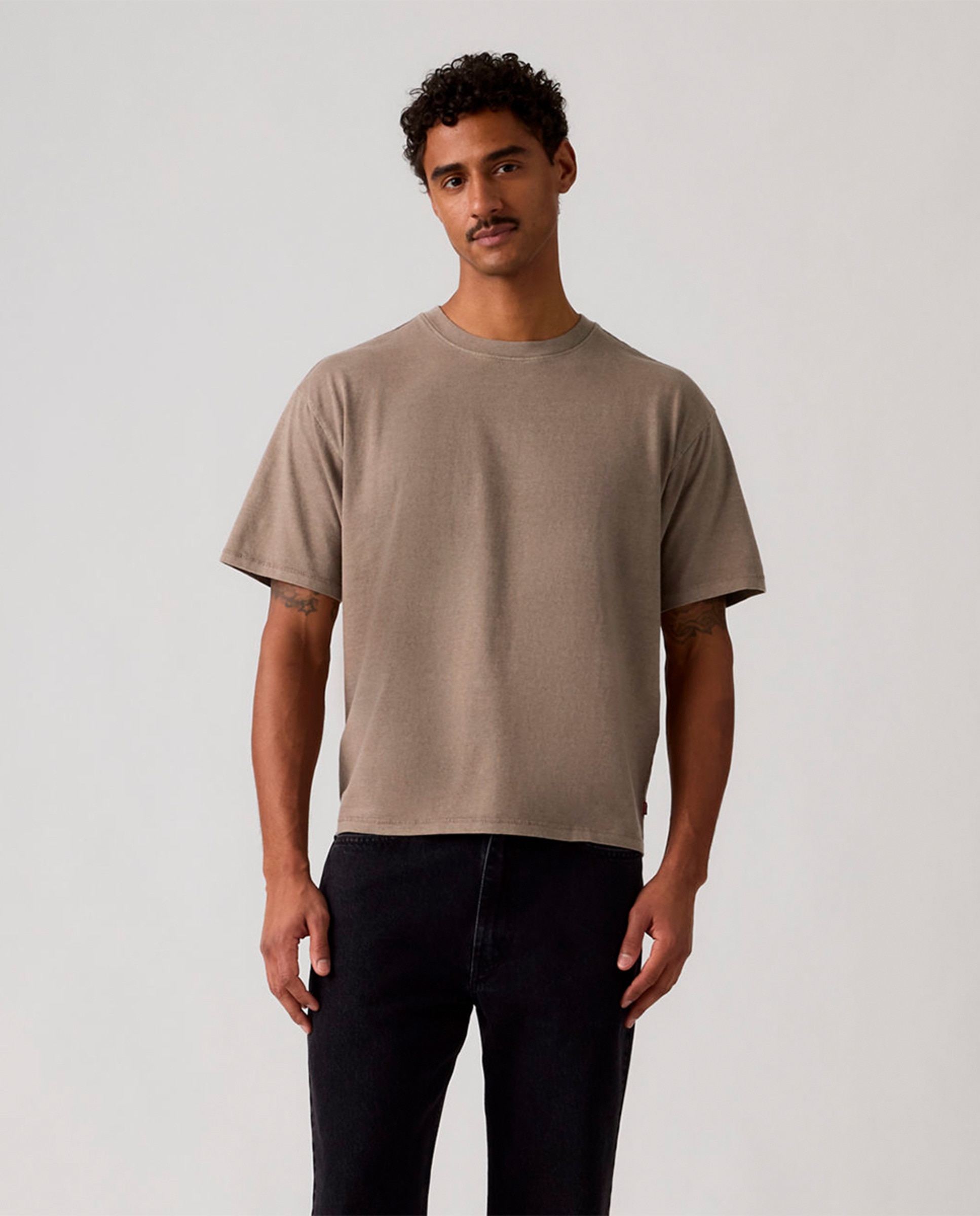Imagem 0 de T-shirt Cropped de Manga Curta e Gola Redonda
