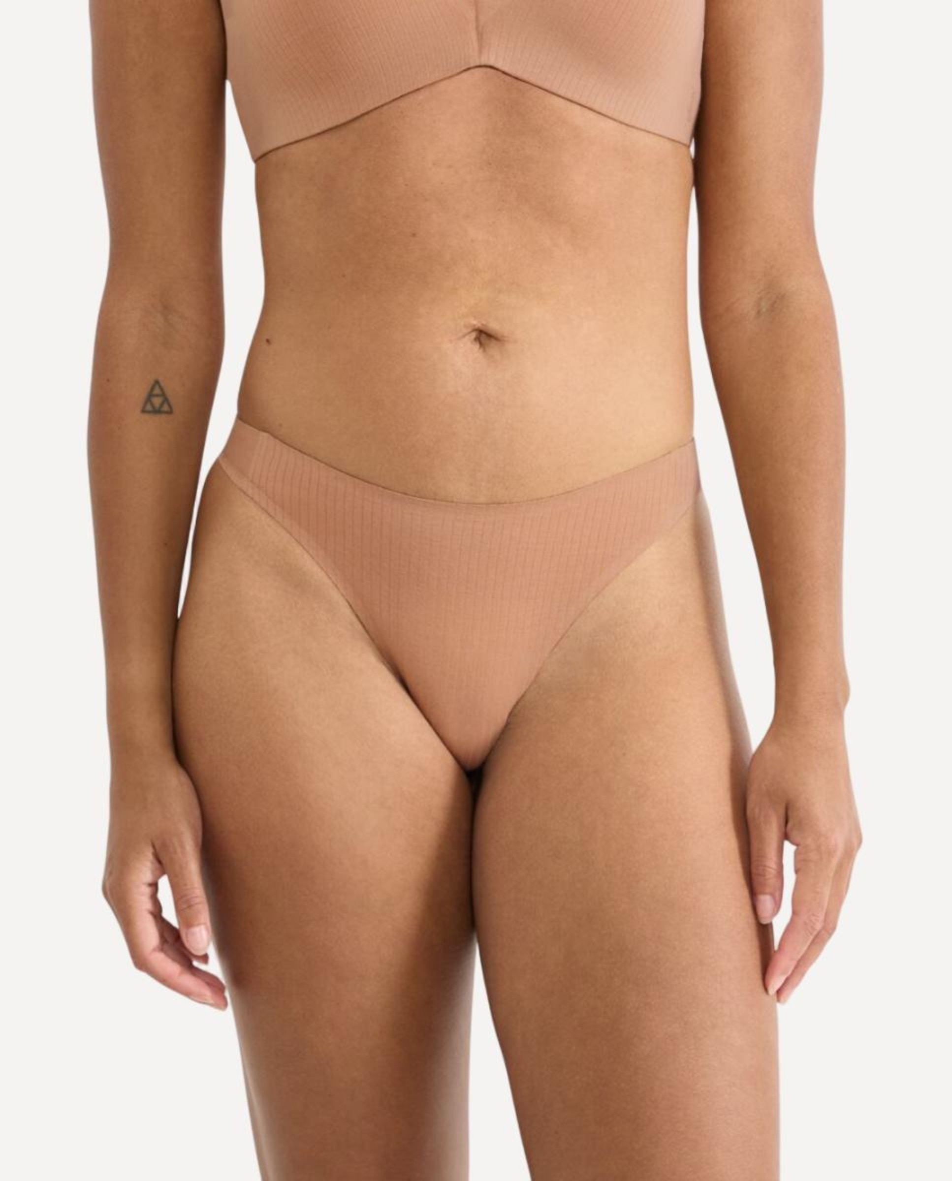 Imagen 1 de Braga tipo tanga - Sloggi - Camel Camel