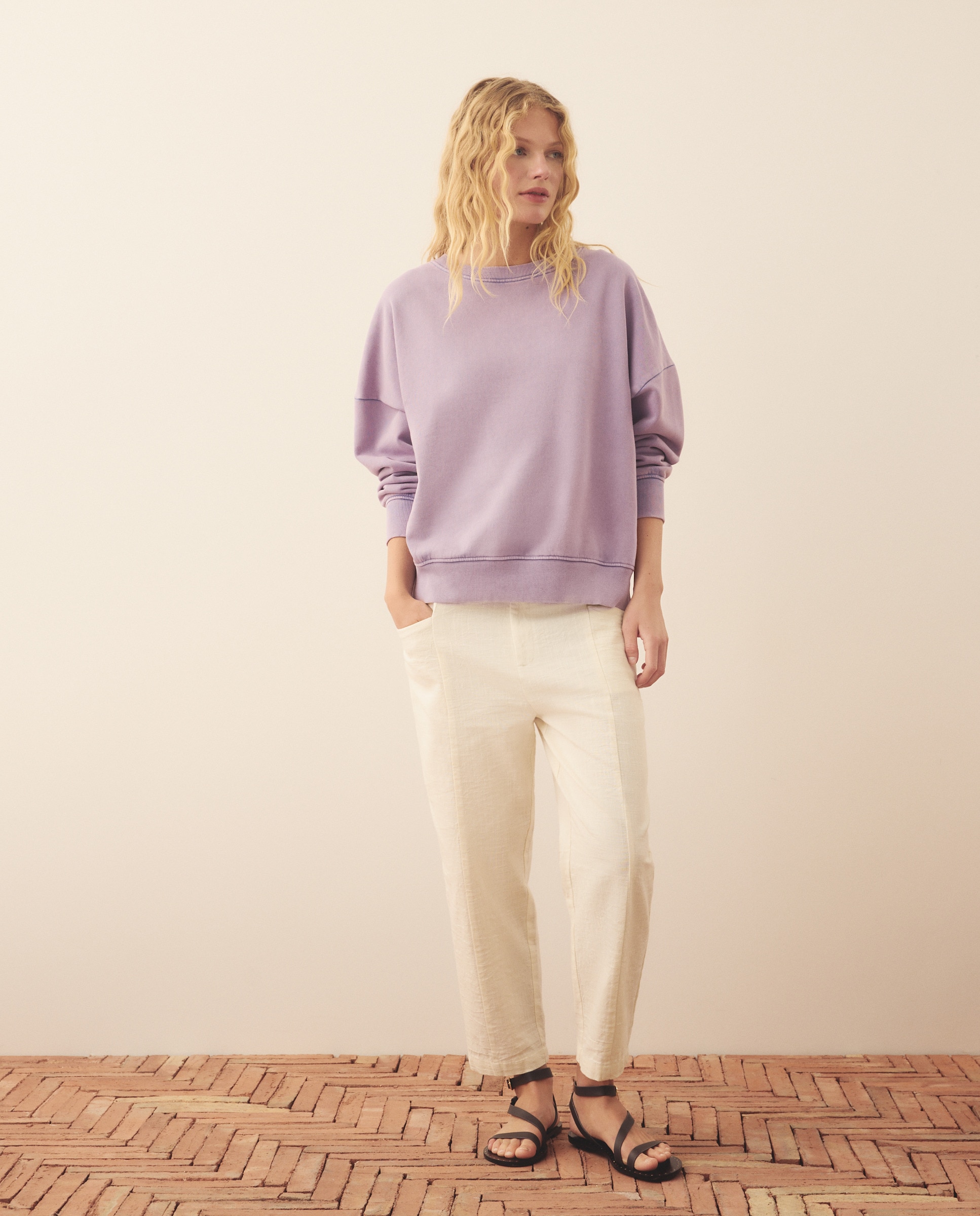 Sweatshirt Fina Oversize 284 Lilás-2
