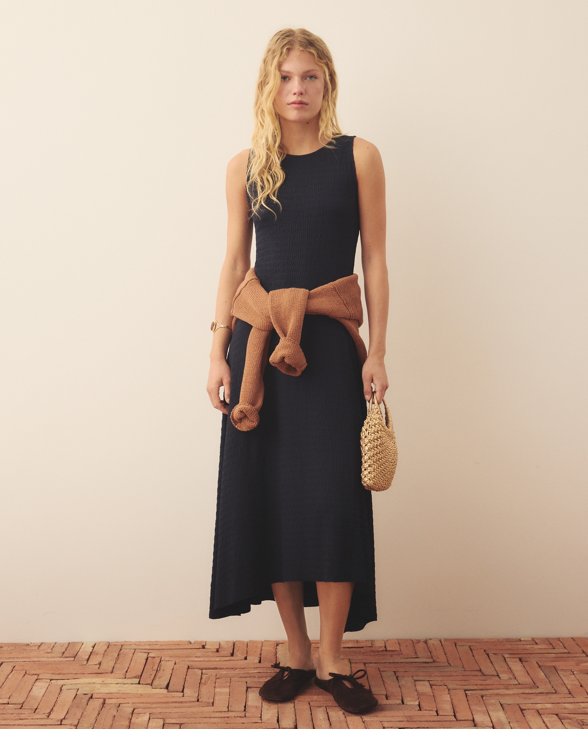 Imagem 0 de Vestido de Malha Gofrado