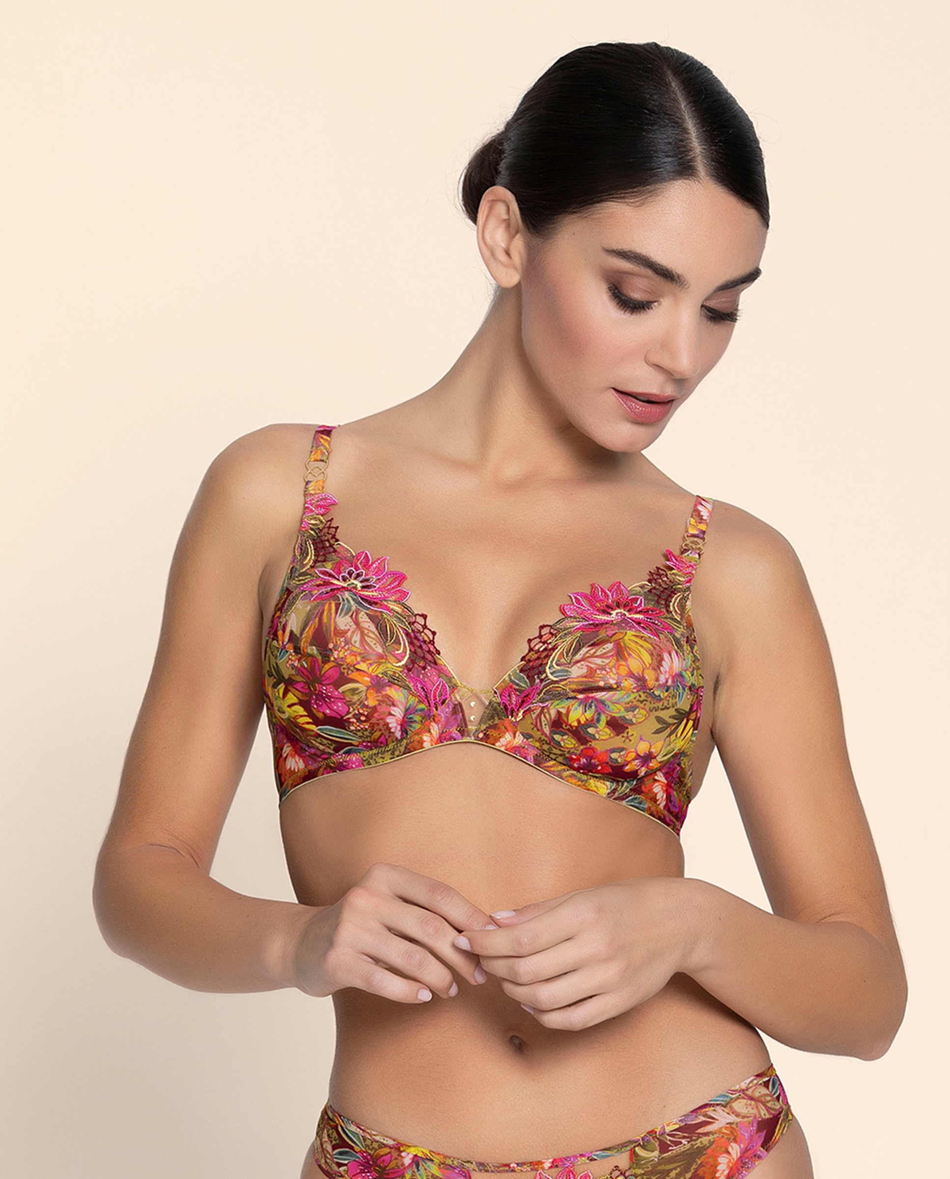 Imagem 0 de Soutien Triangular sem Enchimento