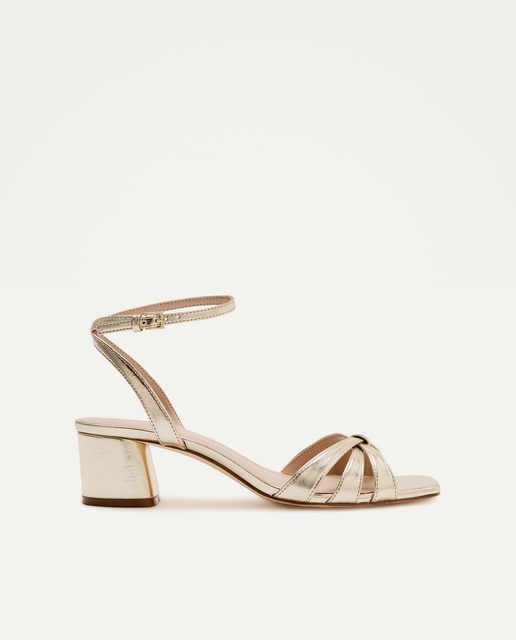 Imagem 0 de Sandálias de Tacão Baixo