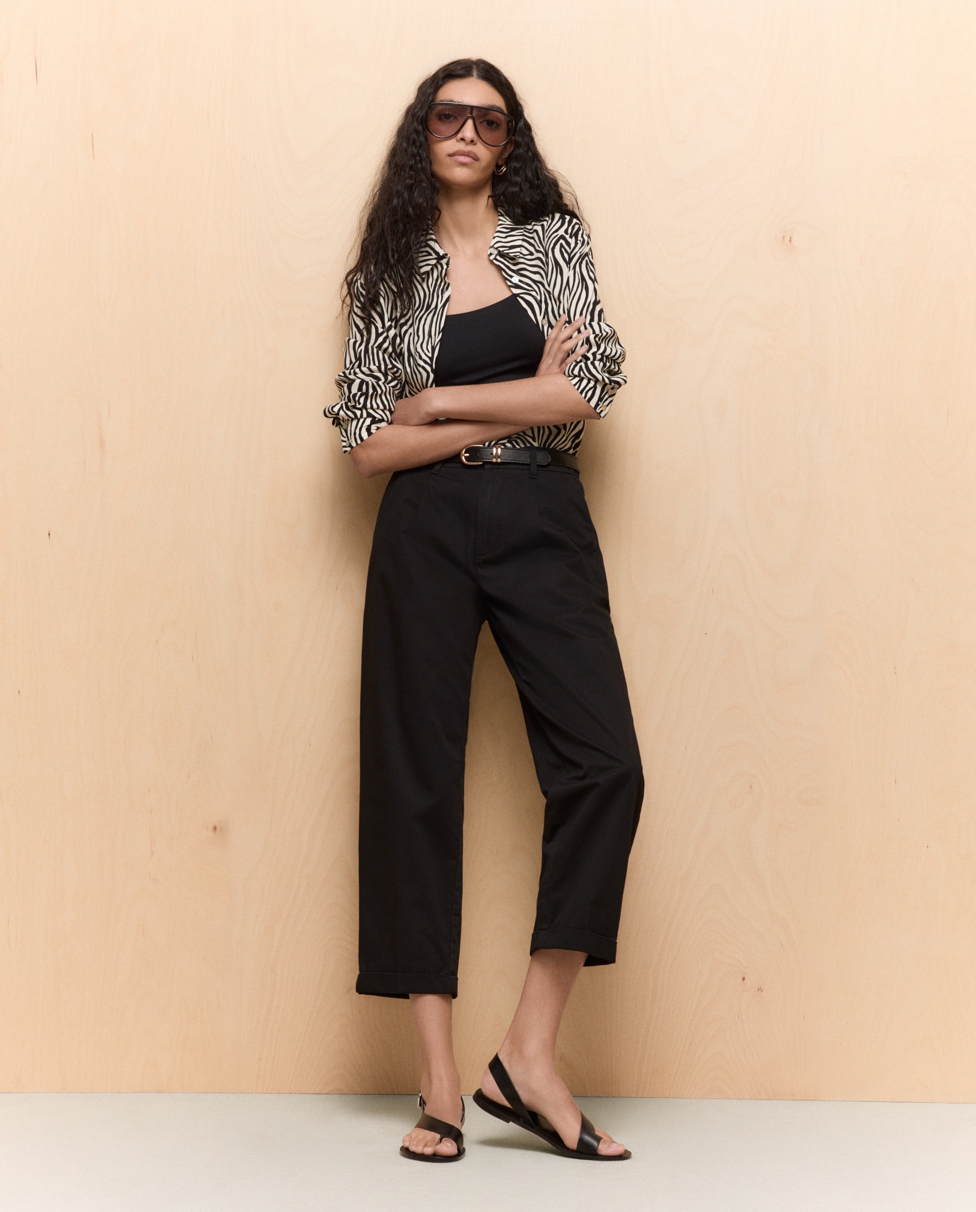 Calças de Bolso Chino com Cinto Preto-1