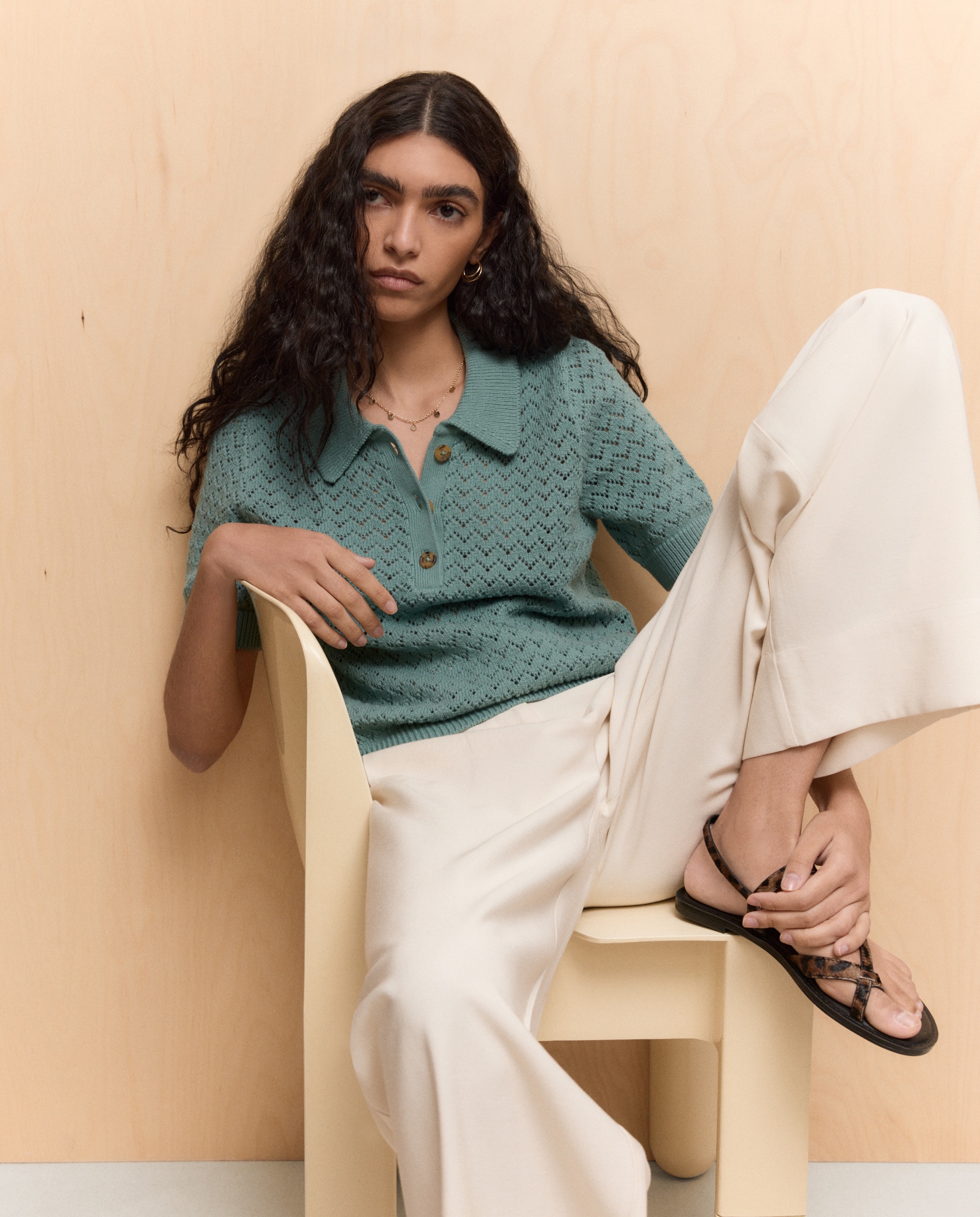 Imagem 0 de Camisola de Malha com Colarinho de Polo com Rendilhados