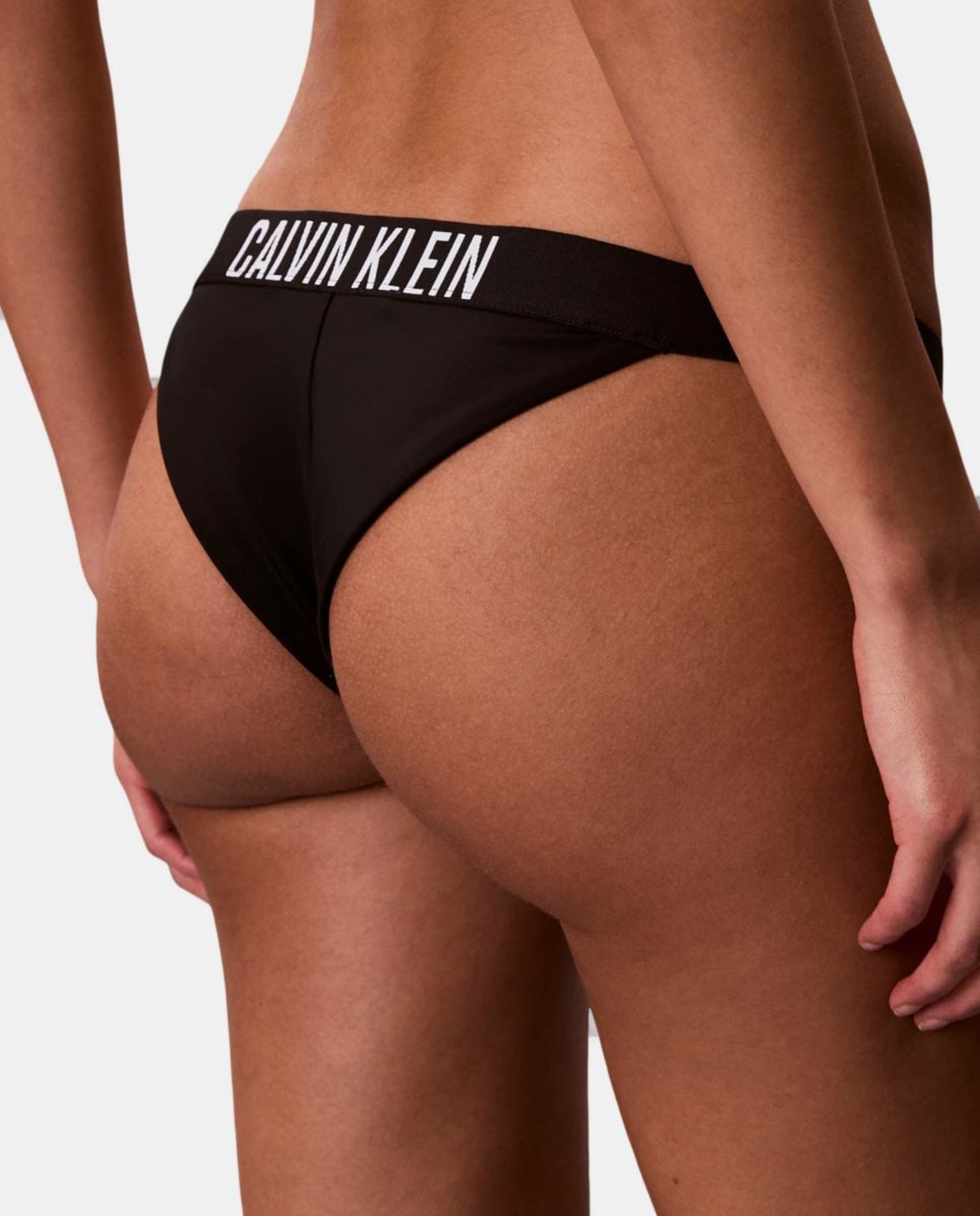 Parte de Baixo de Biquíni Tipo Cueca Asa Delta Preto-2