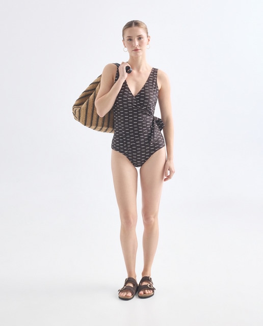 Imagen 0 de Bañador de mujer cruzado