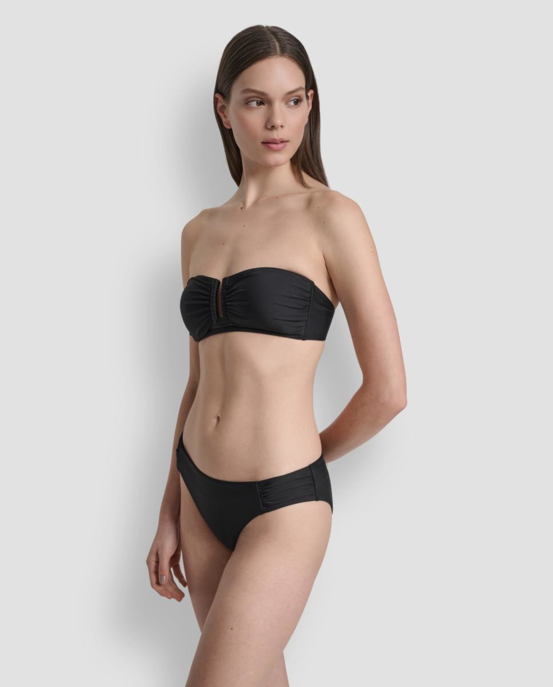 Conjunto de Biquíni Bandeau com Aro e Forma de U Preto-10