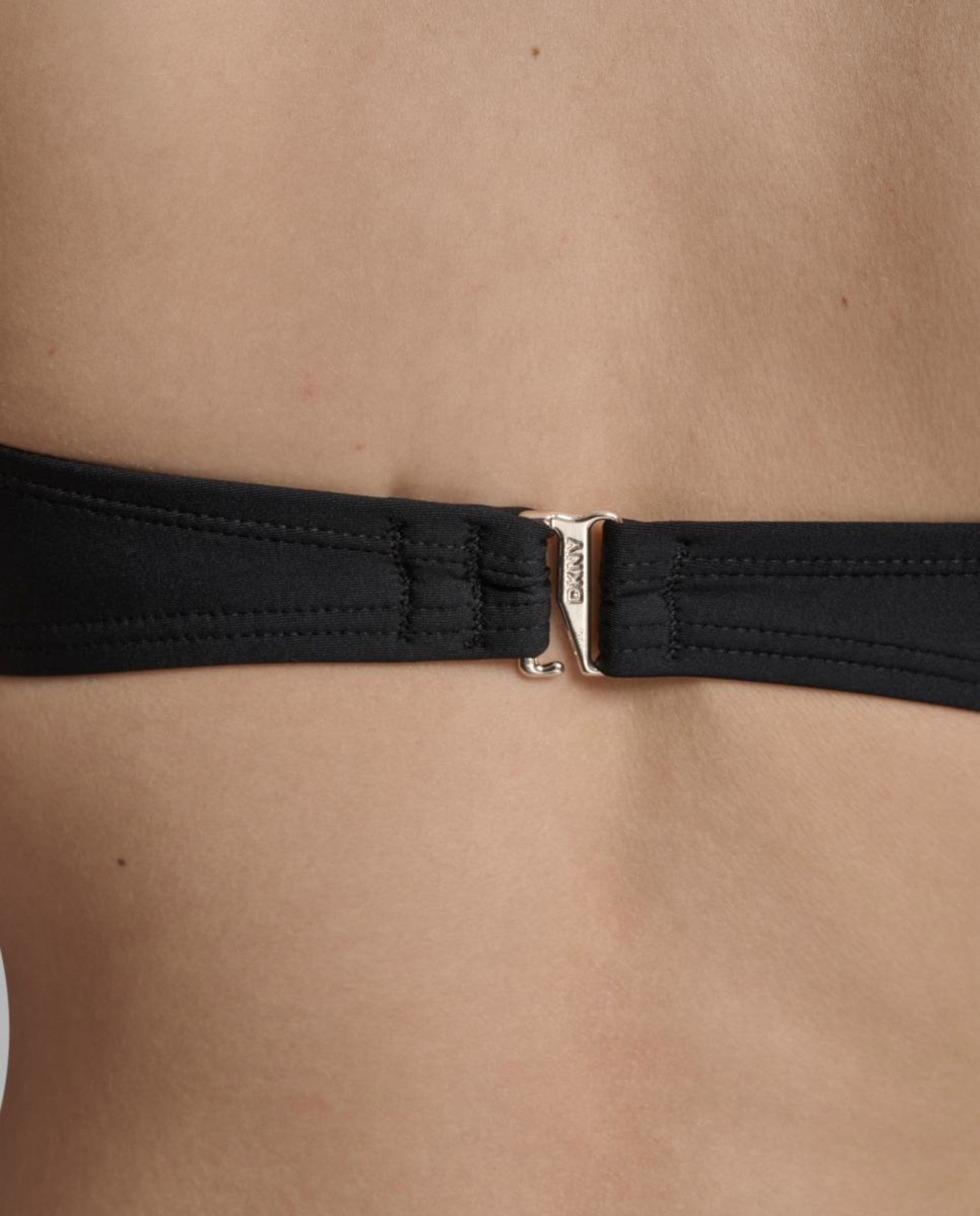 Conjunto de Biquíni Bandeau com Aro e Forma de U Preto-7
