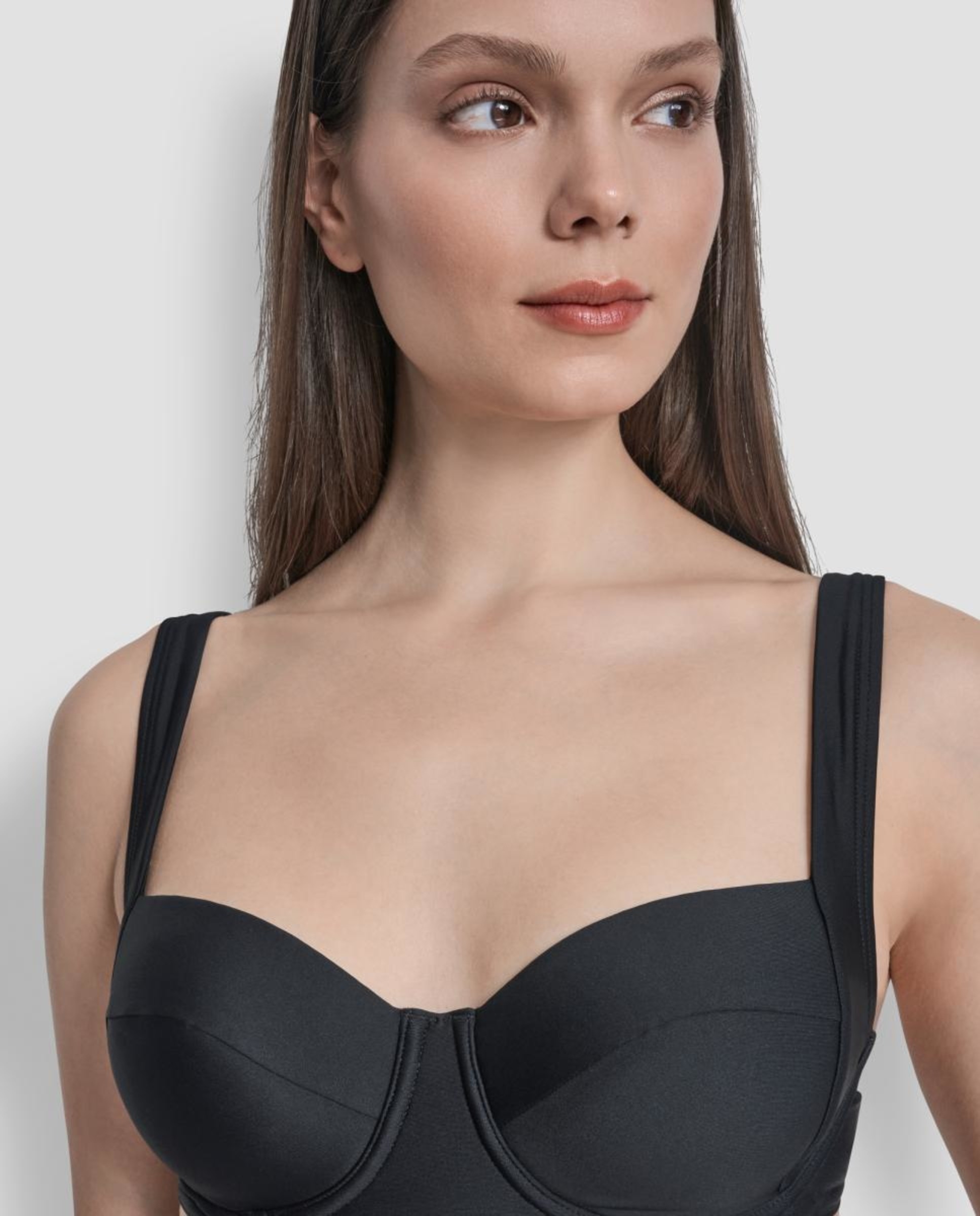 Imagem 0 de Conjunto de Biquíni Balconette com Foam e Cueca de Cintura Média