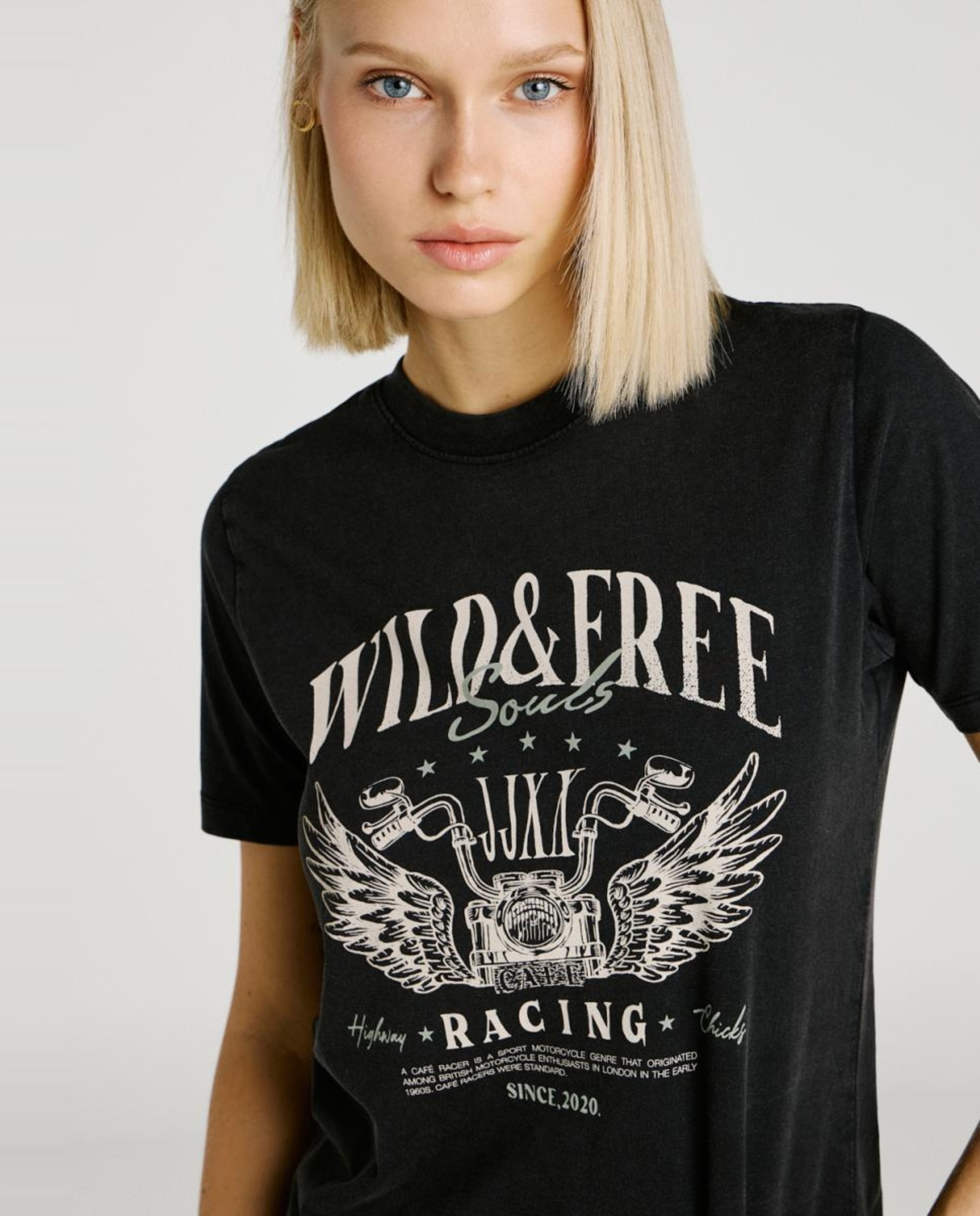 T-shirt com estampado à frente Preto-2