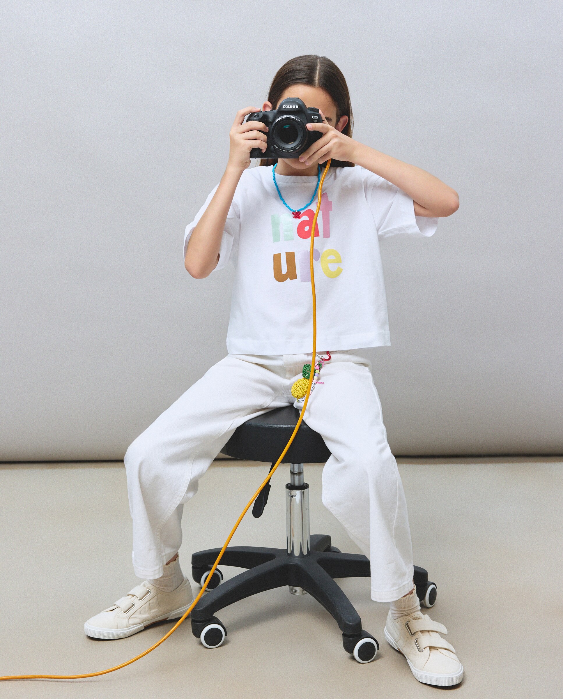 T-shirt de Manga Caída e Estampado Posicional Branco-1