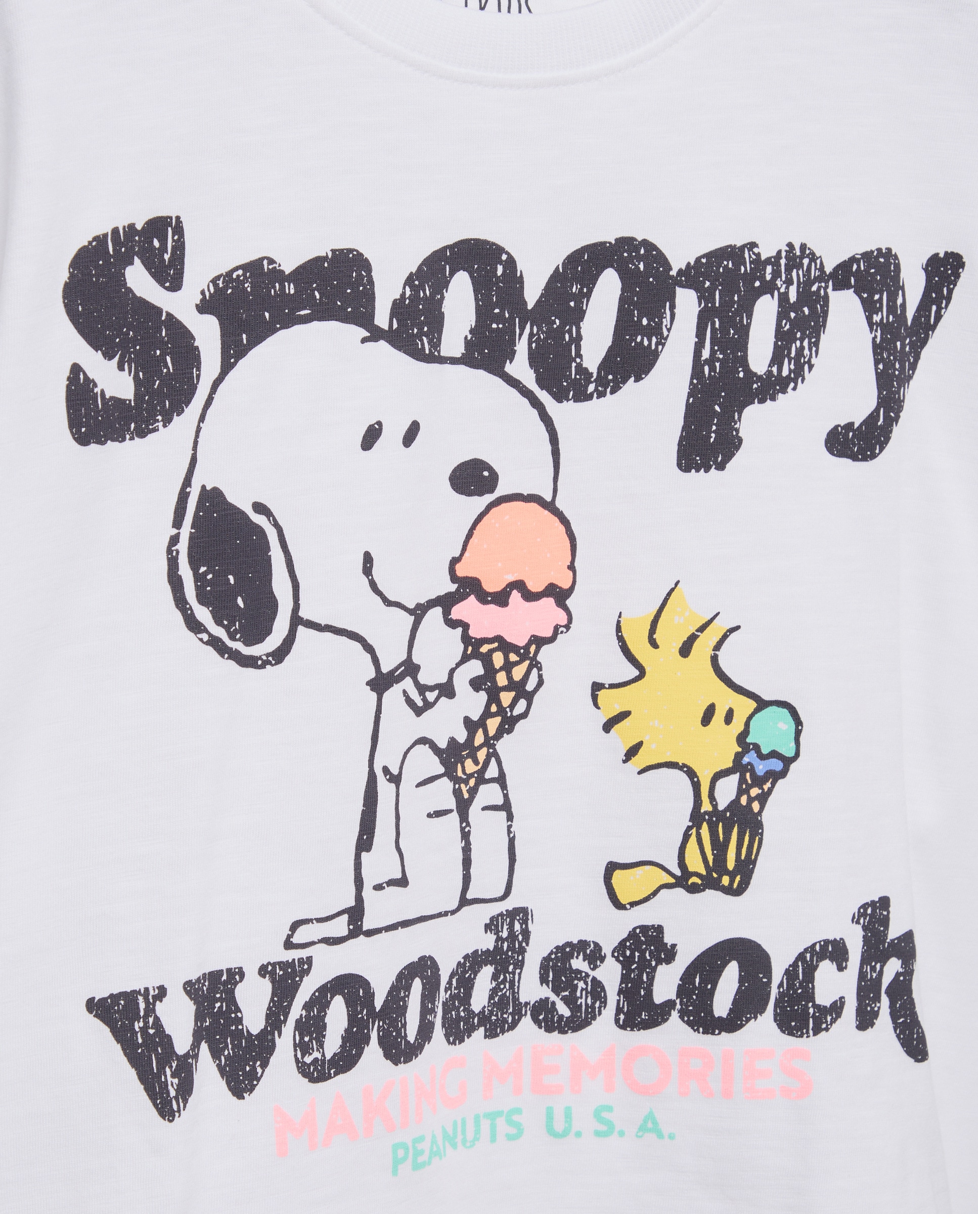 T-shirt com Estampado Snoopy e Manga Curta Branco-6