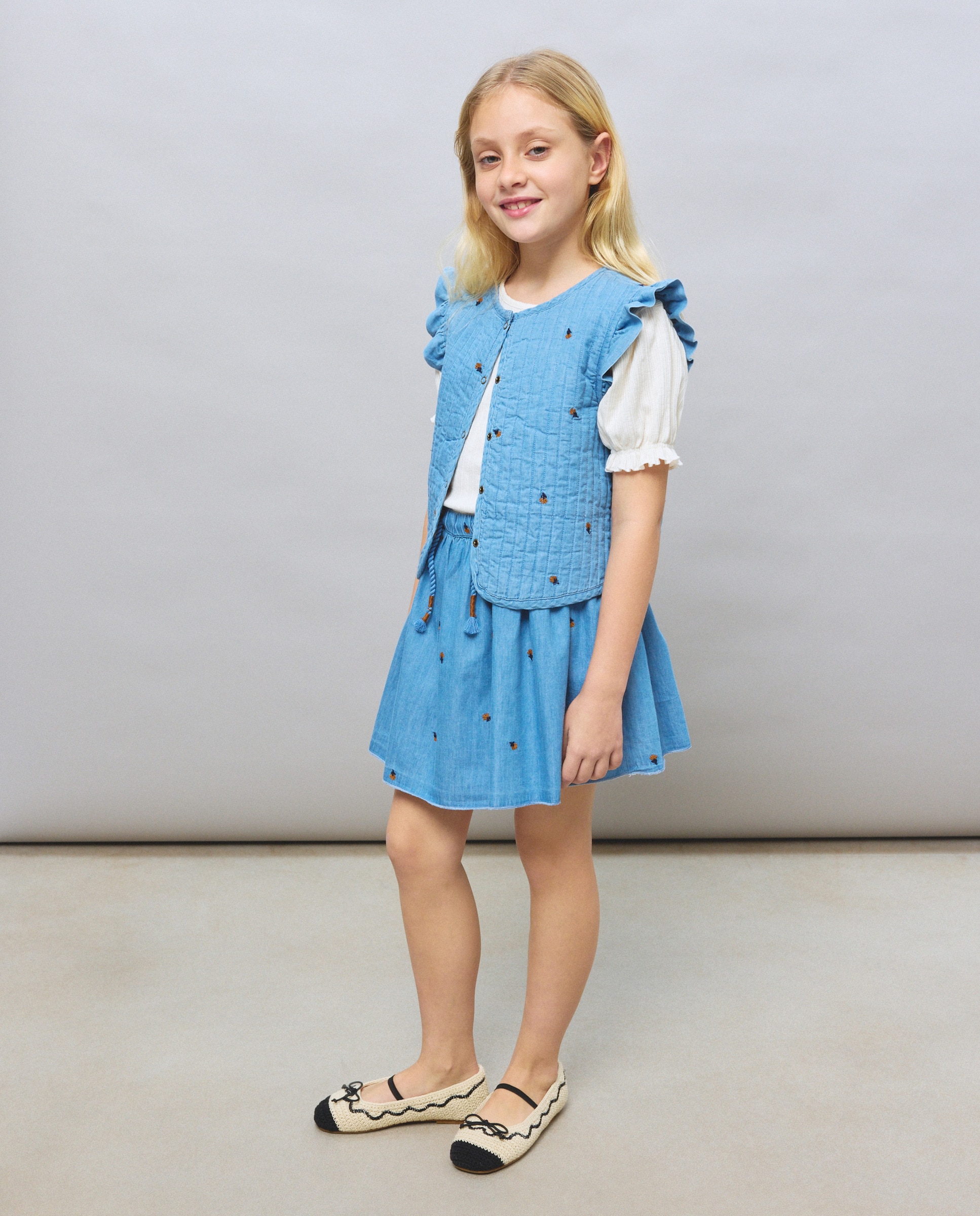 Imagem 0 de Colete de Algodão Acolchoado com Estampado Bordado