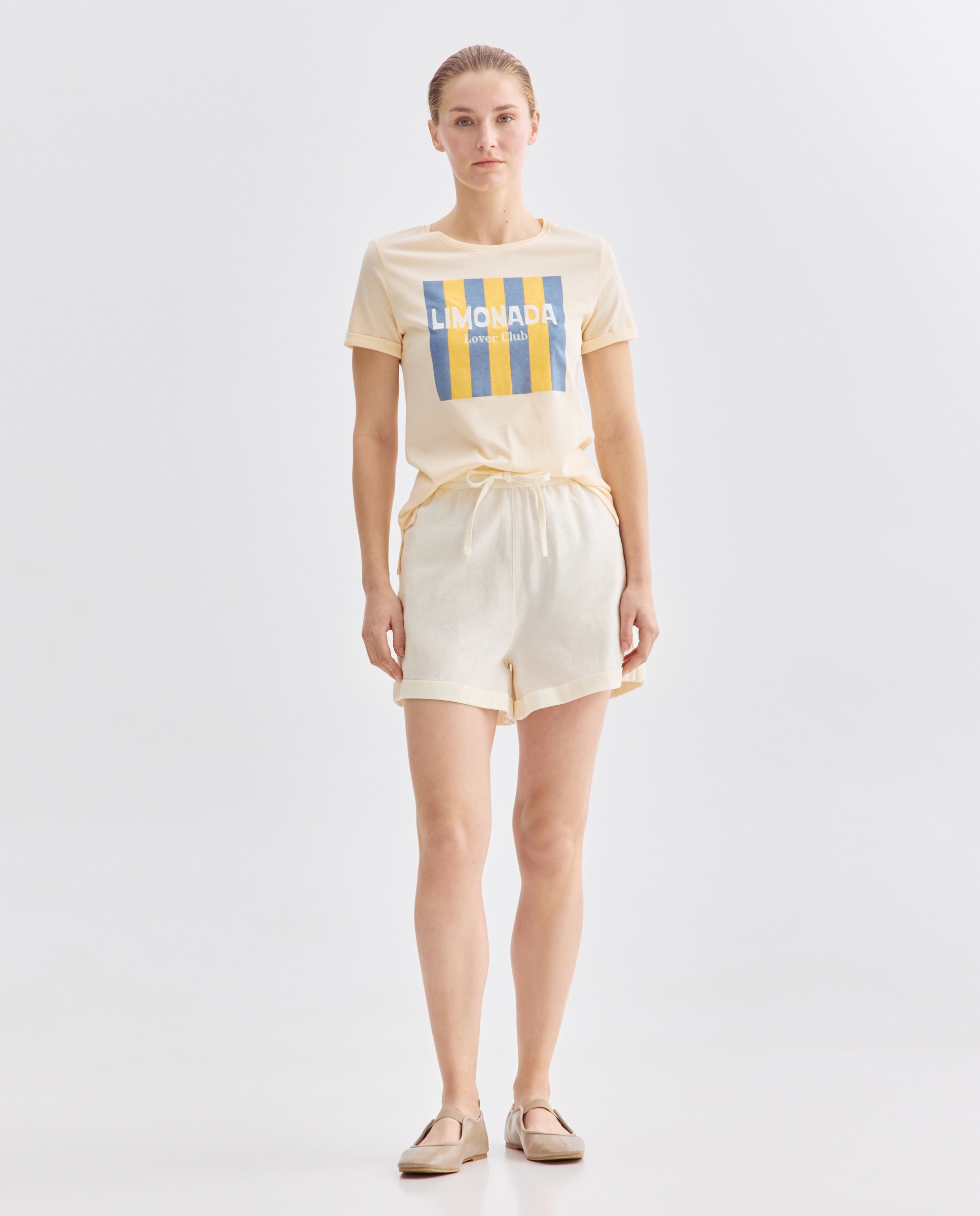 Imagen 0 de Shorts de mujer con lino