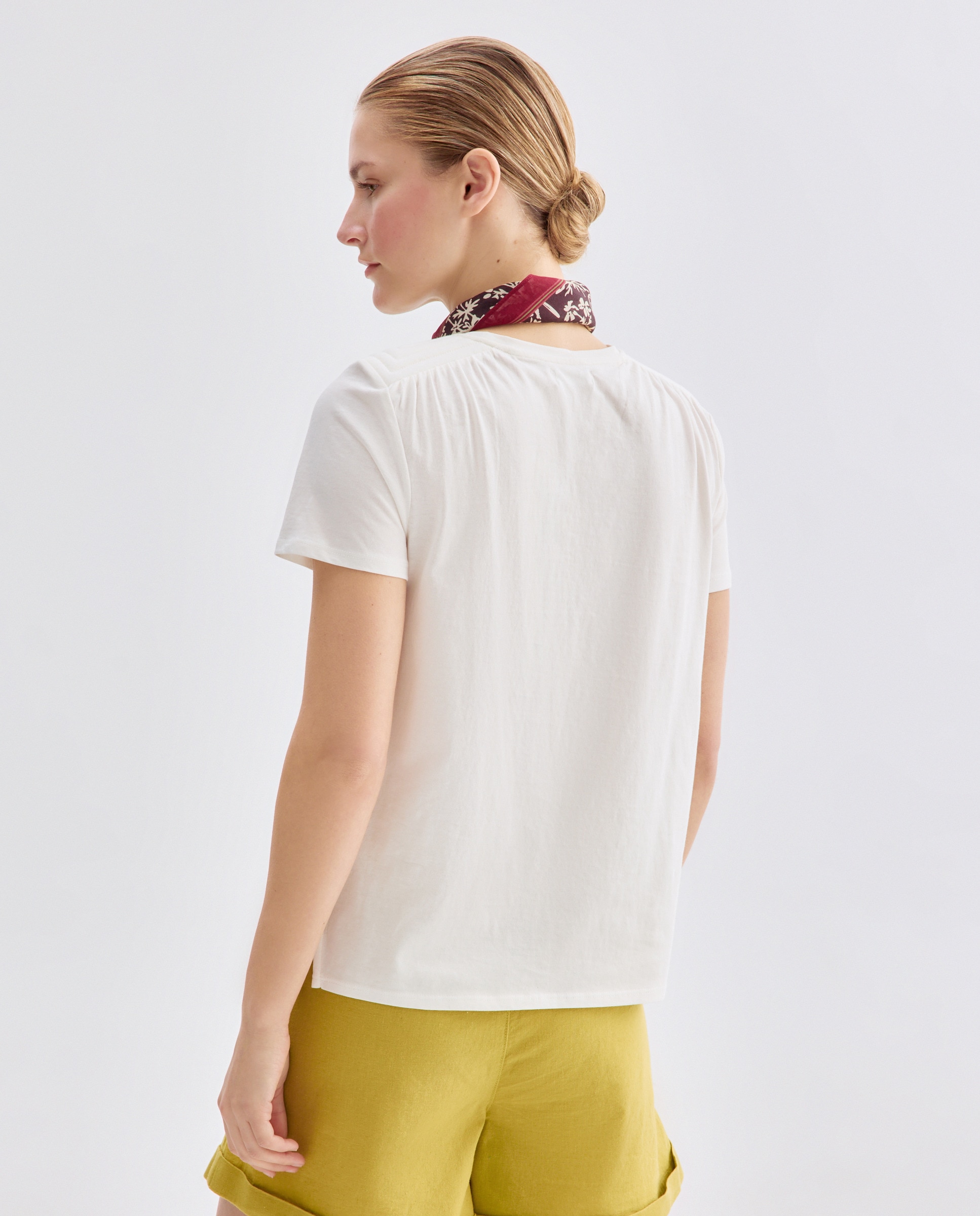Camiseta de mujer cuello caja con hombrera 120 Crudo-3