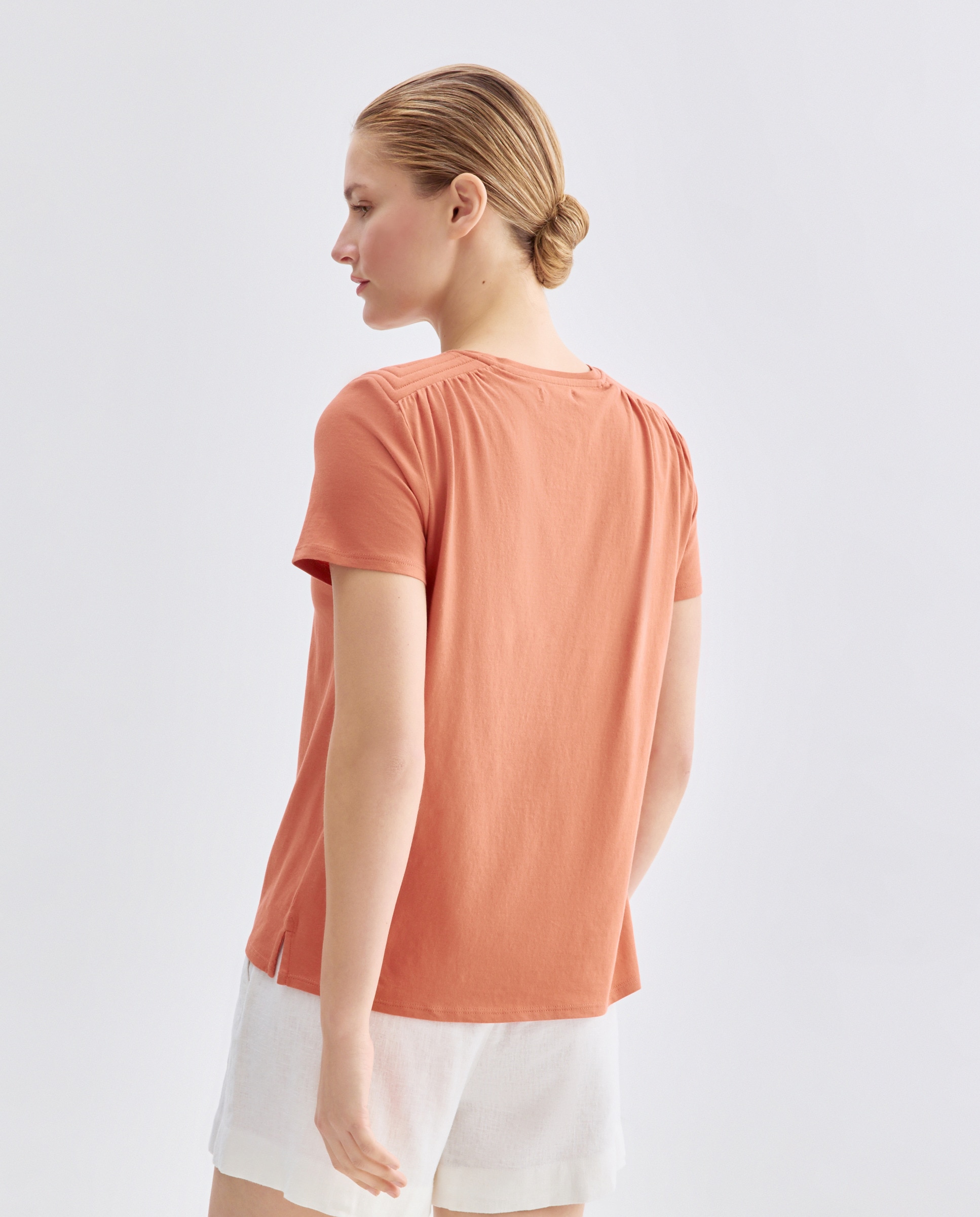 Camiseta de mujer cuello caja con hombrera 660 Naranja-3