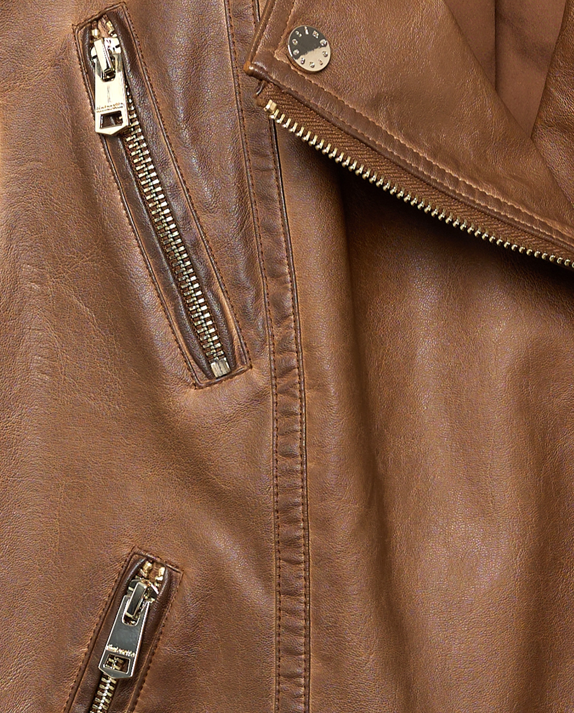 Blusão Biker Envelhecido com Aba e Efeito de Pele 730 Camel-6