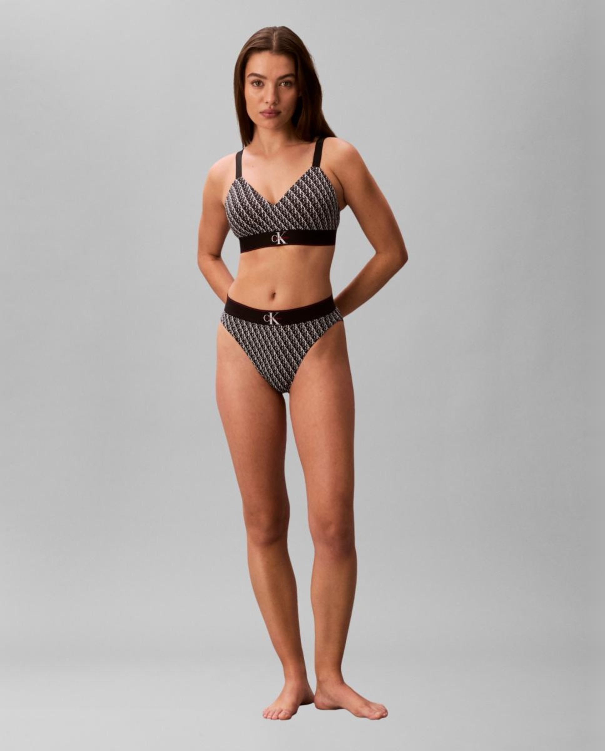 Soutien Bralette de Copa Moldada CK Graphic Preto-6