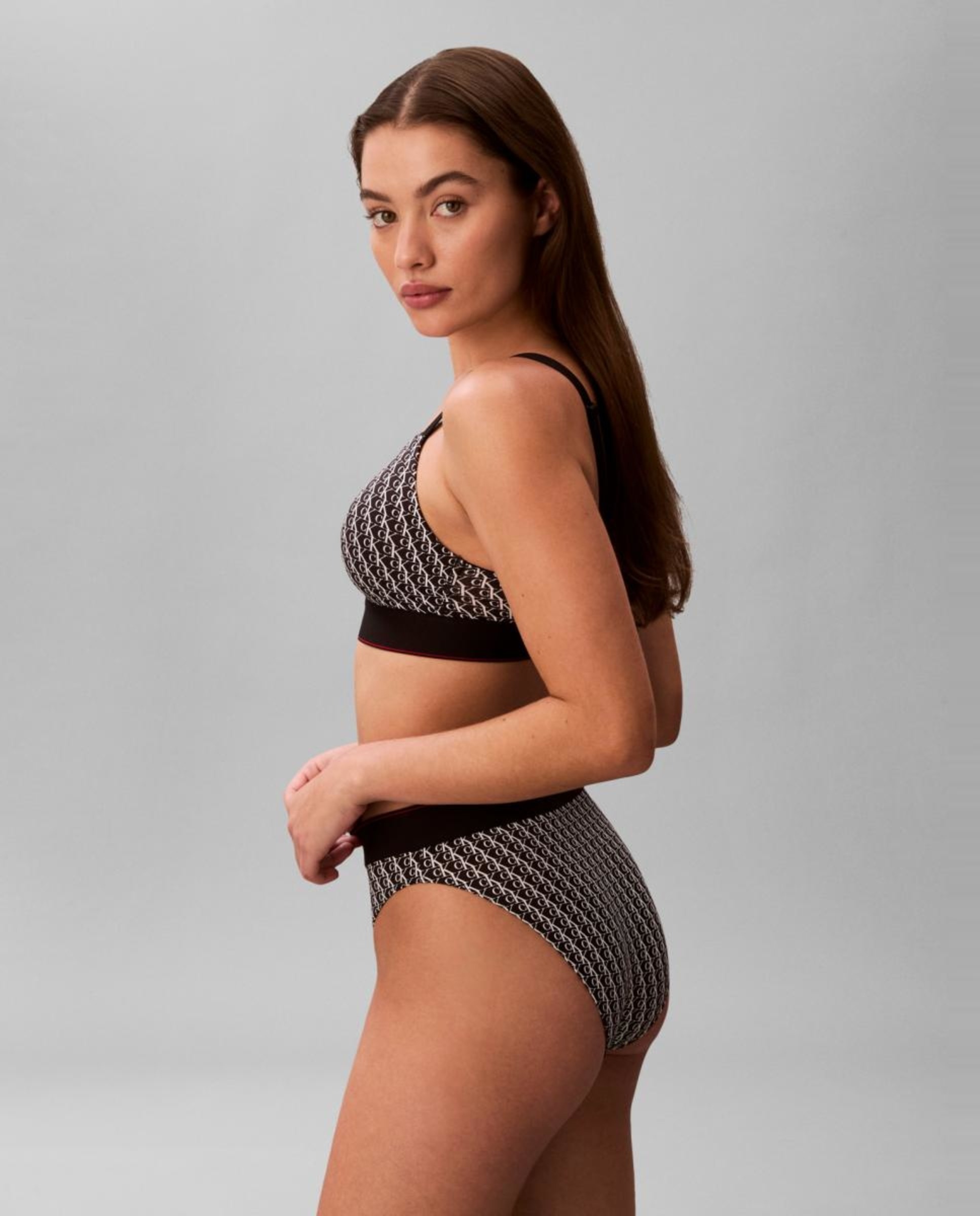 Soutien Bralette de Copa Moldada CK Graphic Preto-4