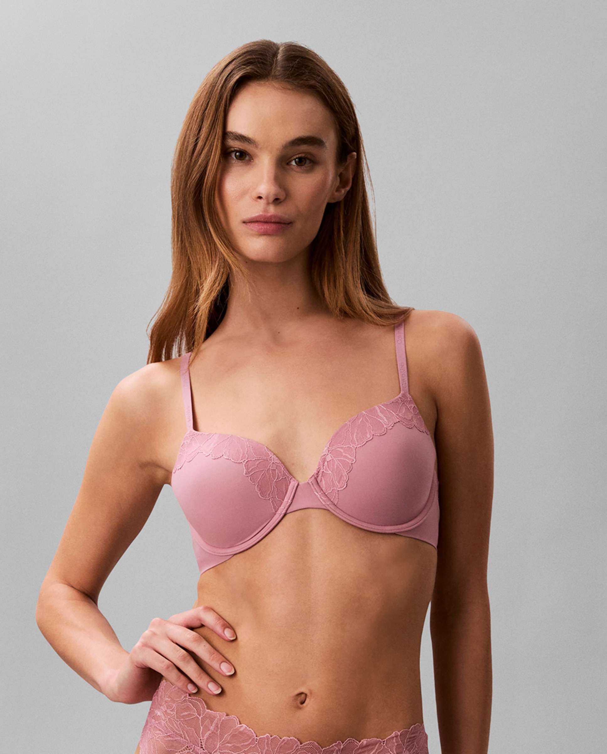 Imagem 0 de Soutien com Aro e Copa Moldada Perfectly Fit Lace