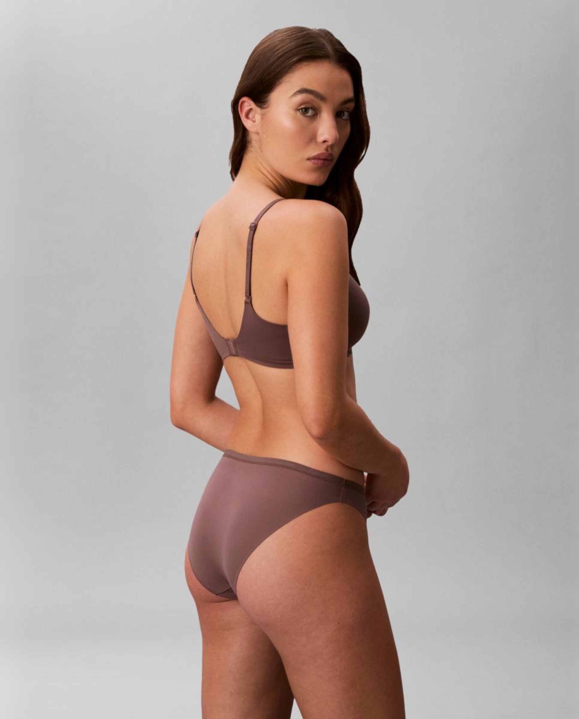Cueca Perfectly Fit Castanho-2