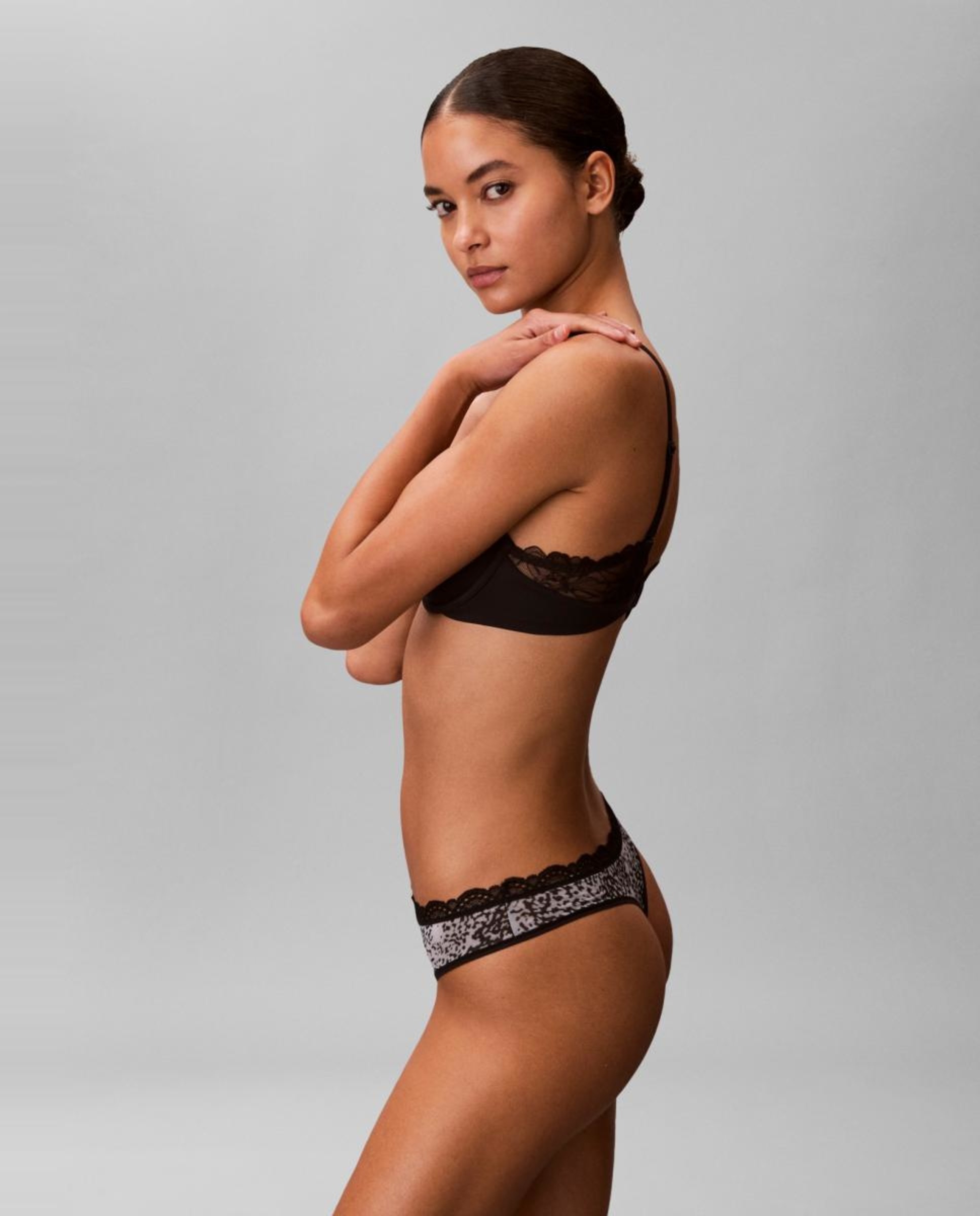 Tanga Micro Stretch W Lace Preto-4