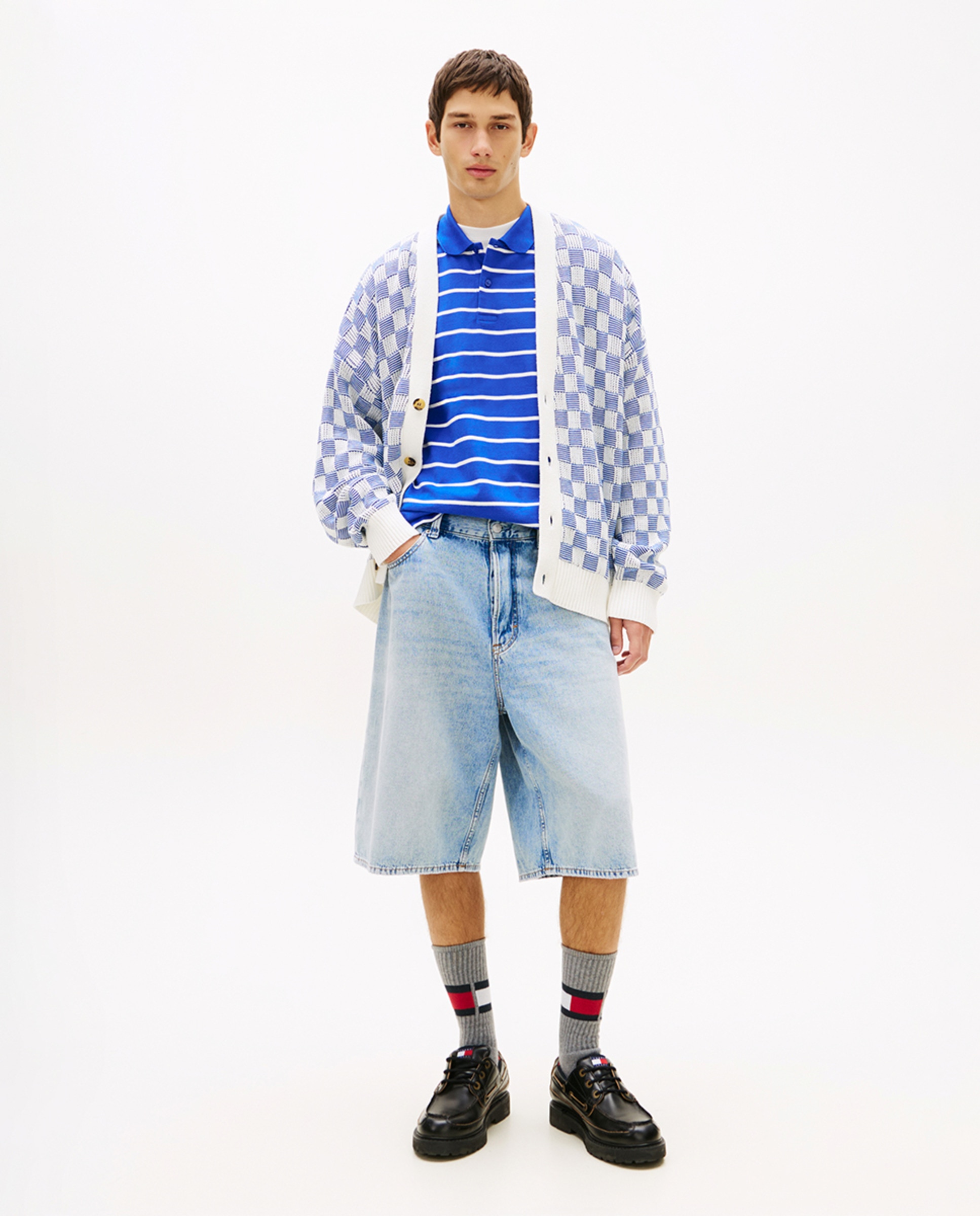 Imagem 0 de Bermudas Theo Baggy Fit com Lavagem Clara