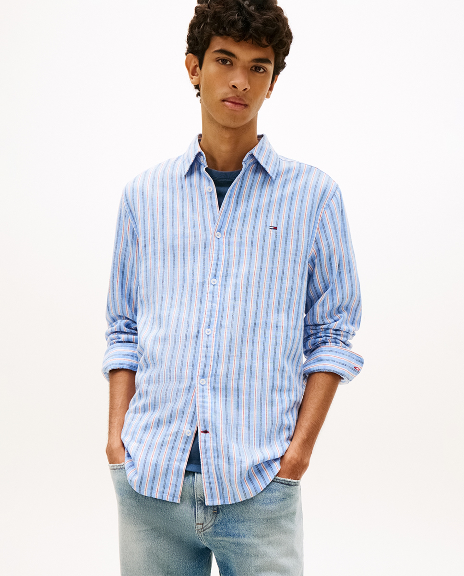 Imagem 0 de Camisa de Linho Regular Fit às Riscas