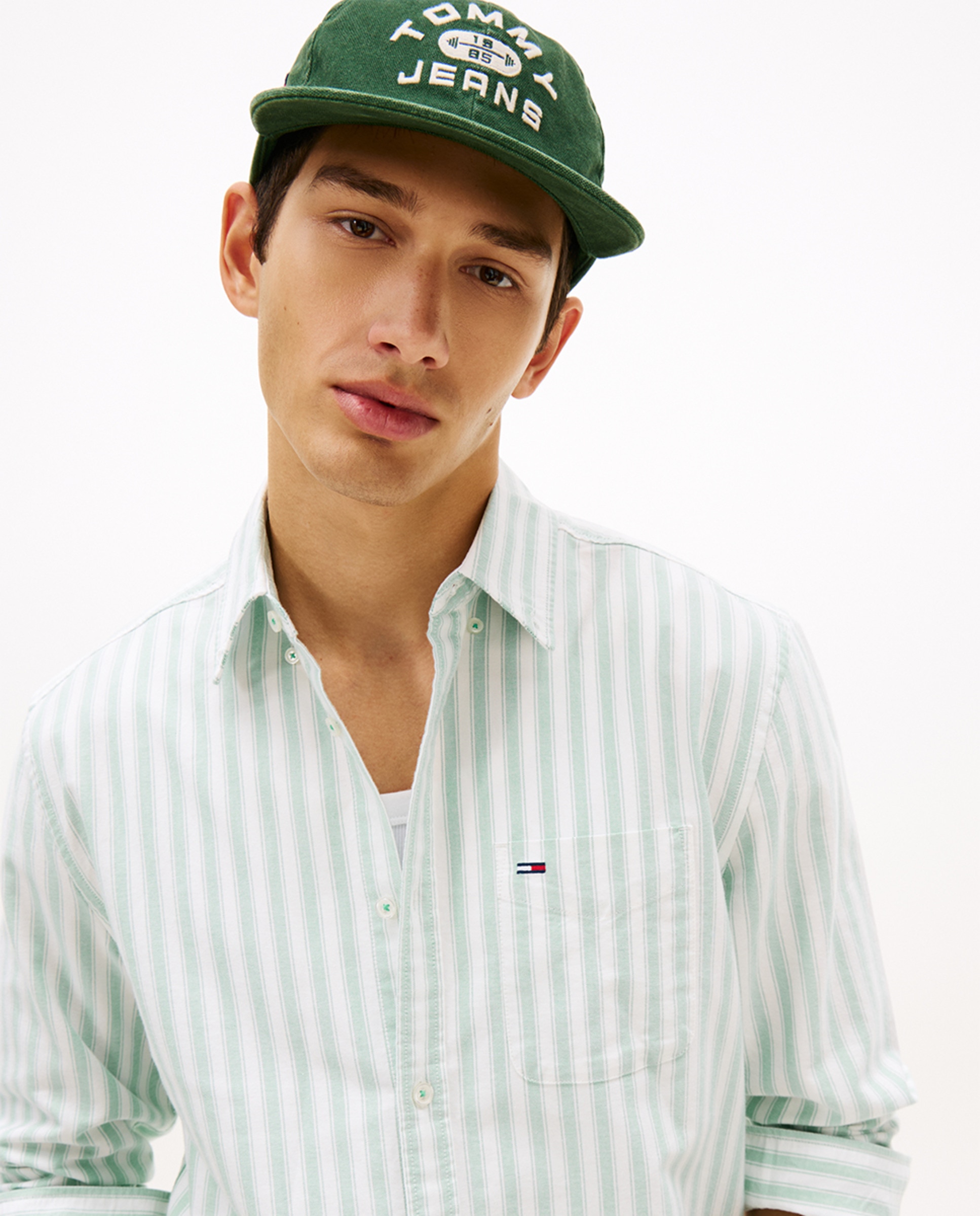 Camisa Oxford às Riscas Regular Fit Verde Água-3
