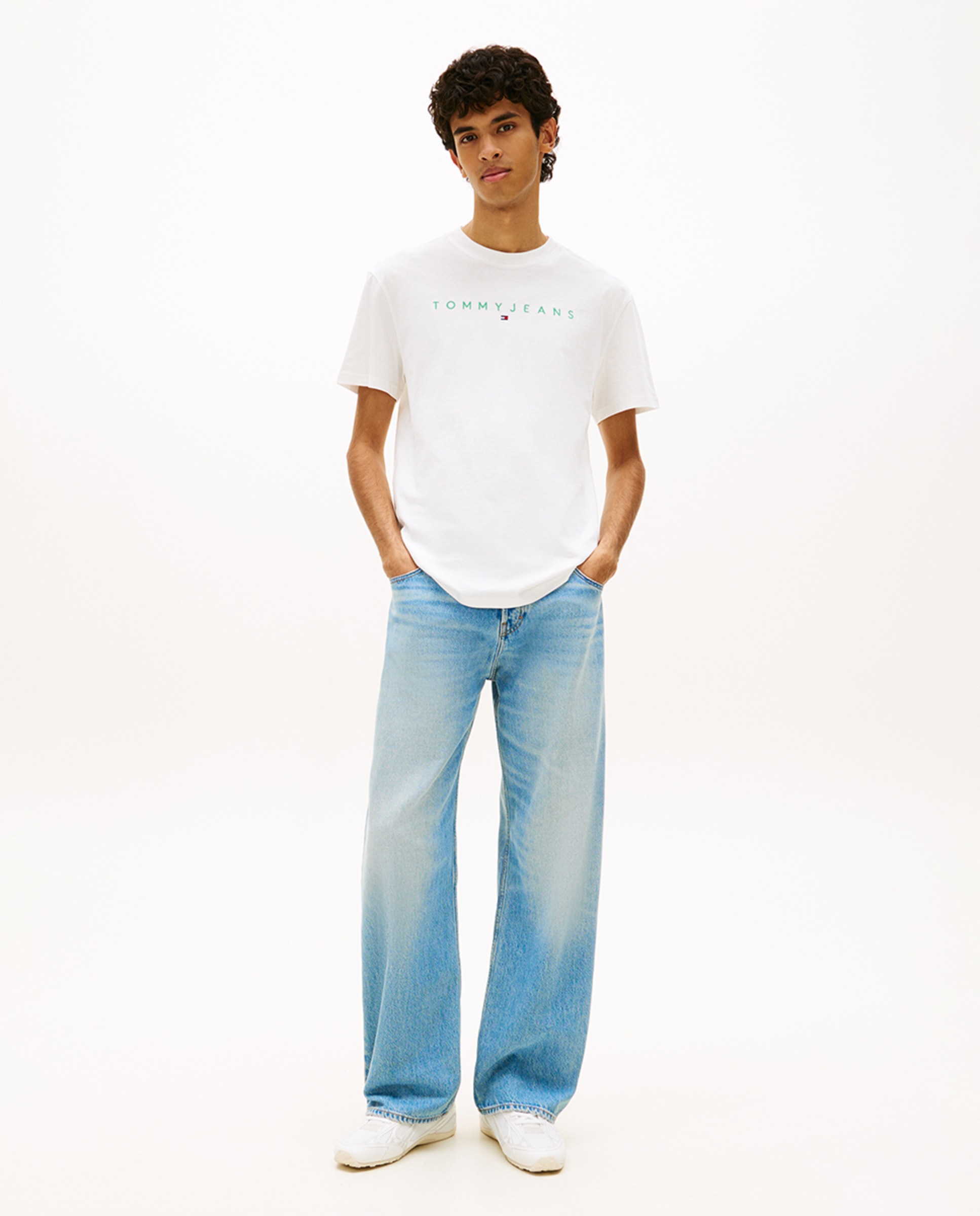 T-shirt Regular Fit de Manga Curta Branco-5