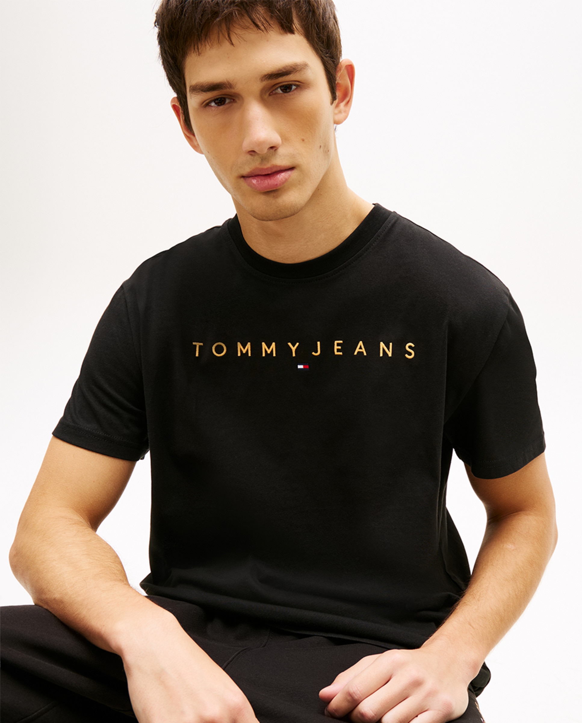Camiseta de hombre regular fit de manga corta - Tommy Jeans - Negro Negro-3