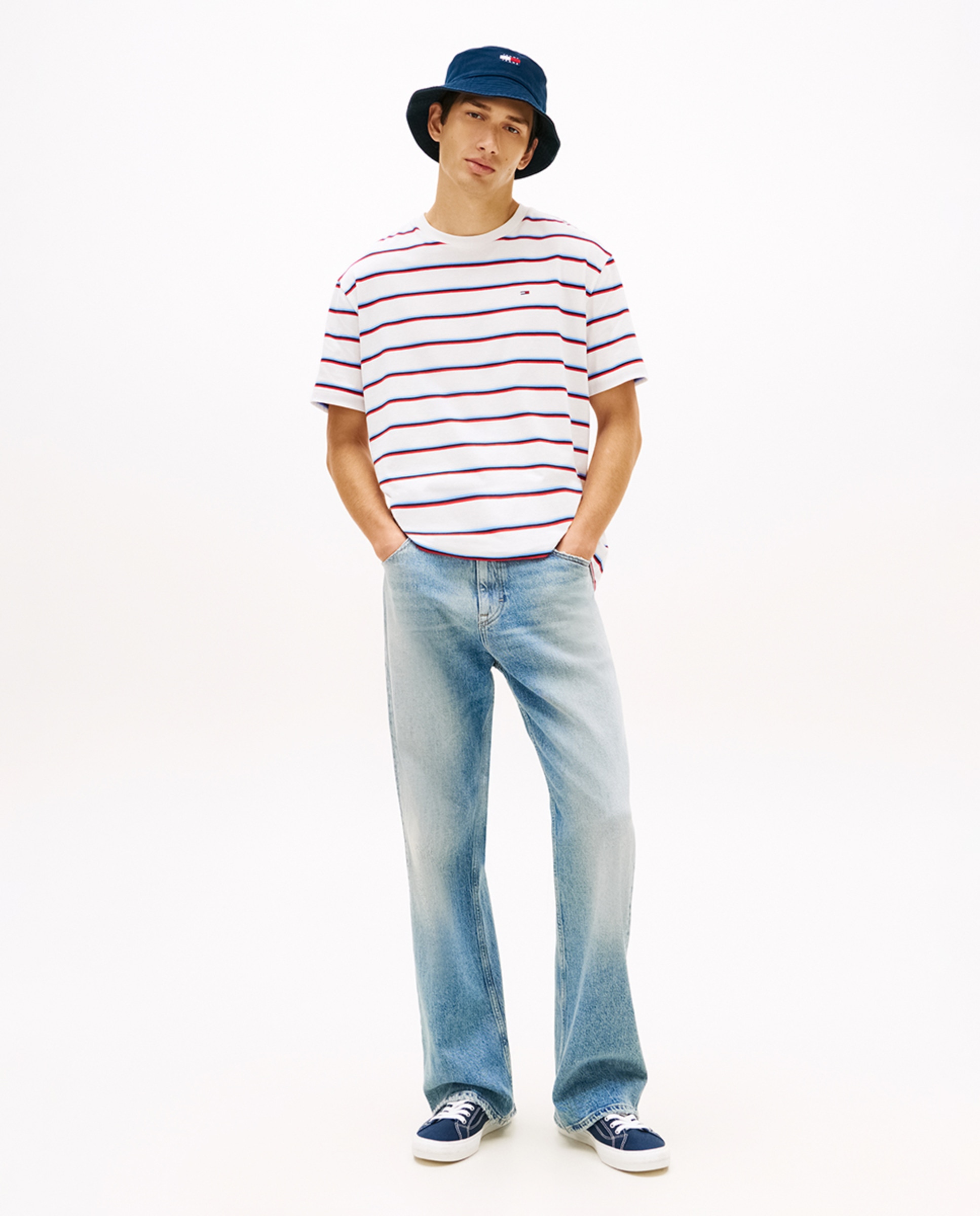 T-shirt Relaxed Fit às Riscas com Manga Curta Branco-5