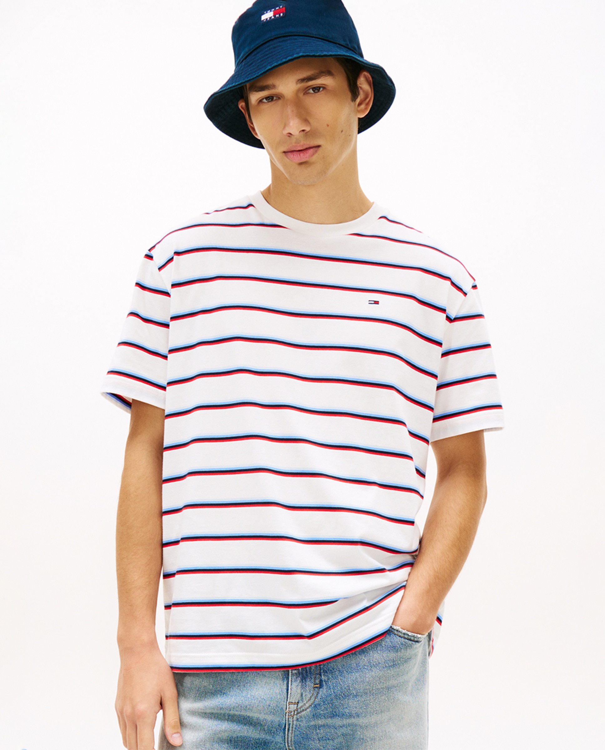 Imagem 0 de T-shirt Relaxed Fit às Riscas com Manga Curta