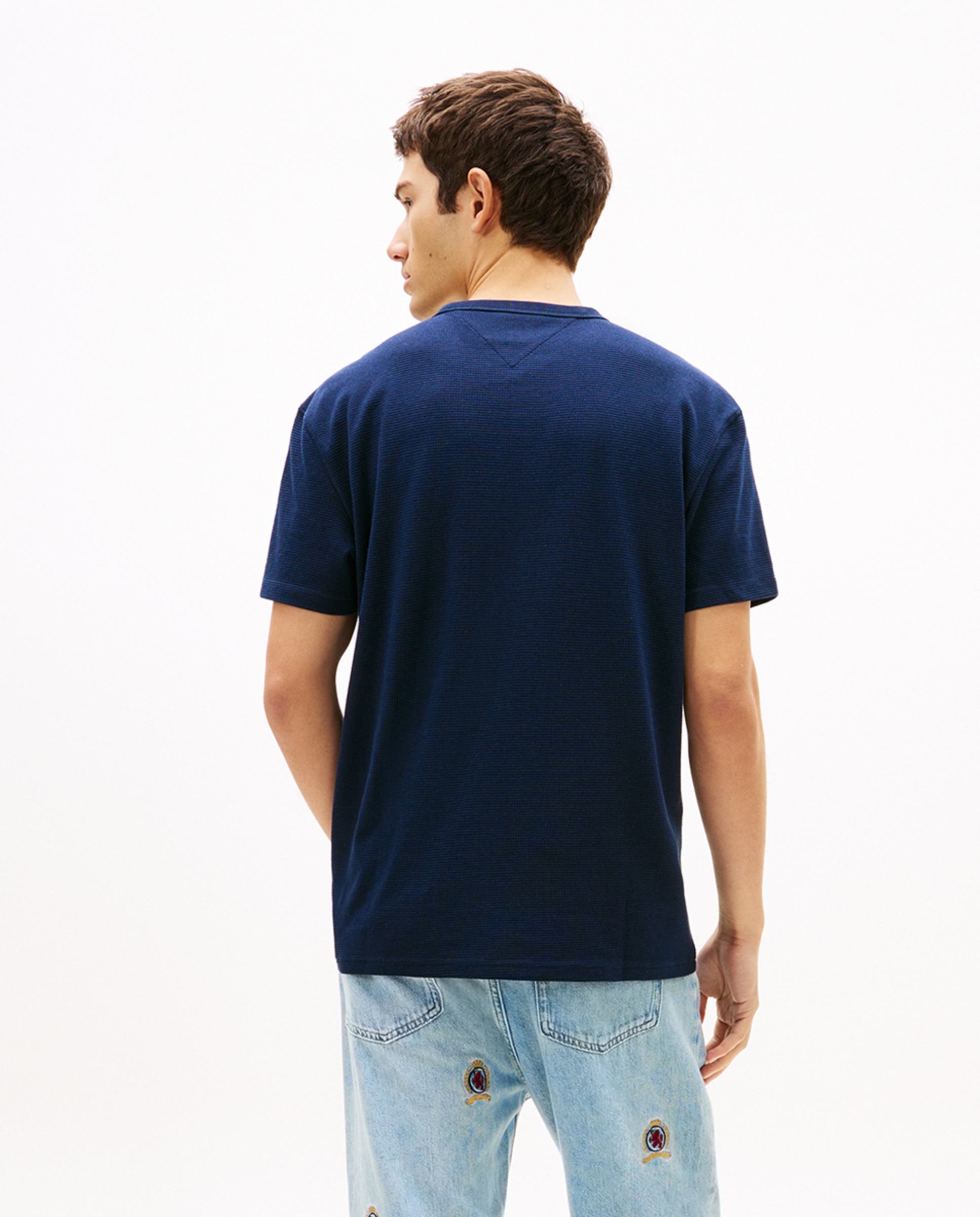 T-shirt Regular Fit em Tecido Gofrado com Manga Curta Azul-marinho-2