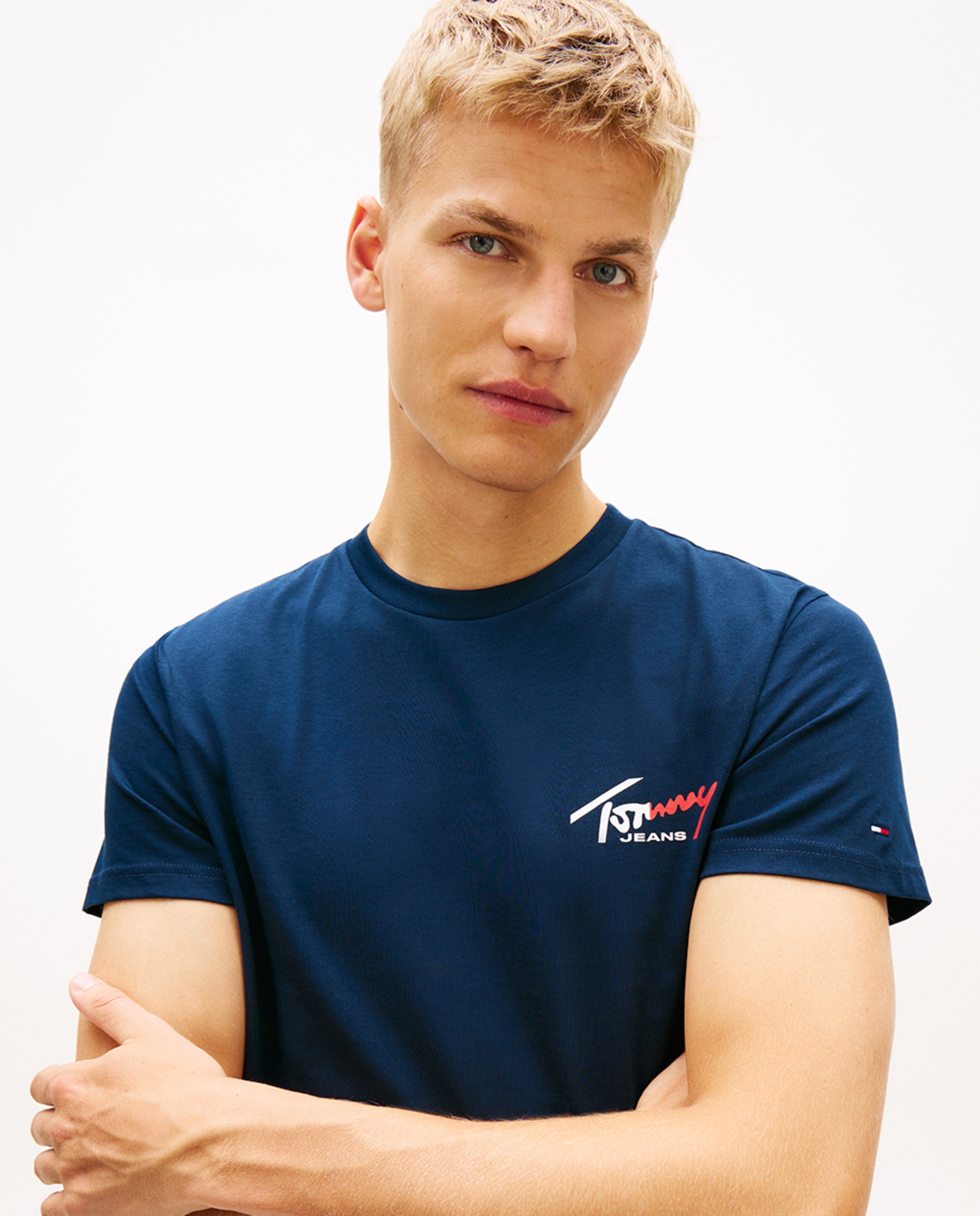 T-shirt Slim Fit com Manga Curta Azul-marinho-3