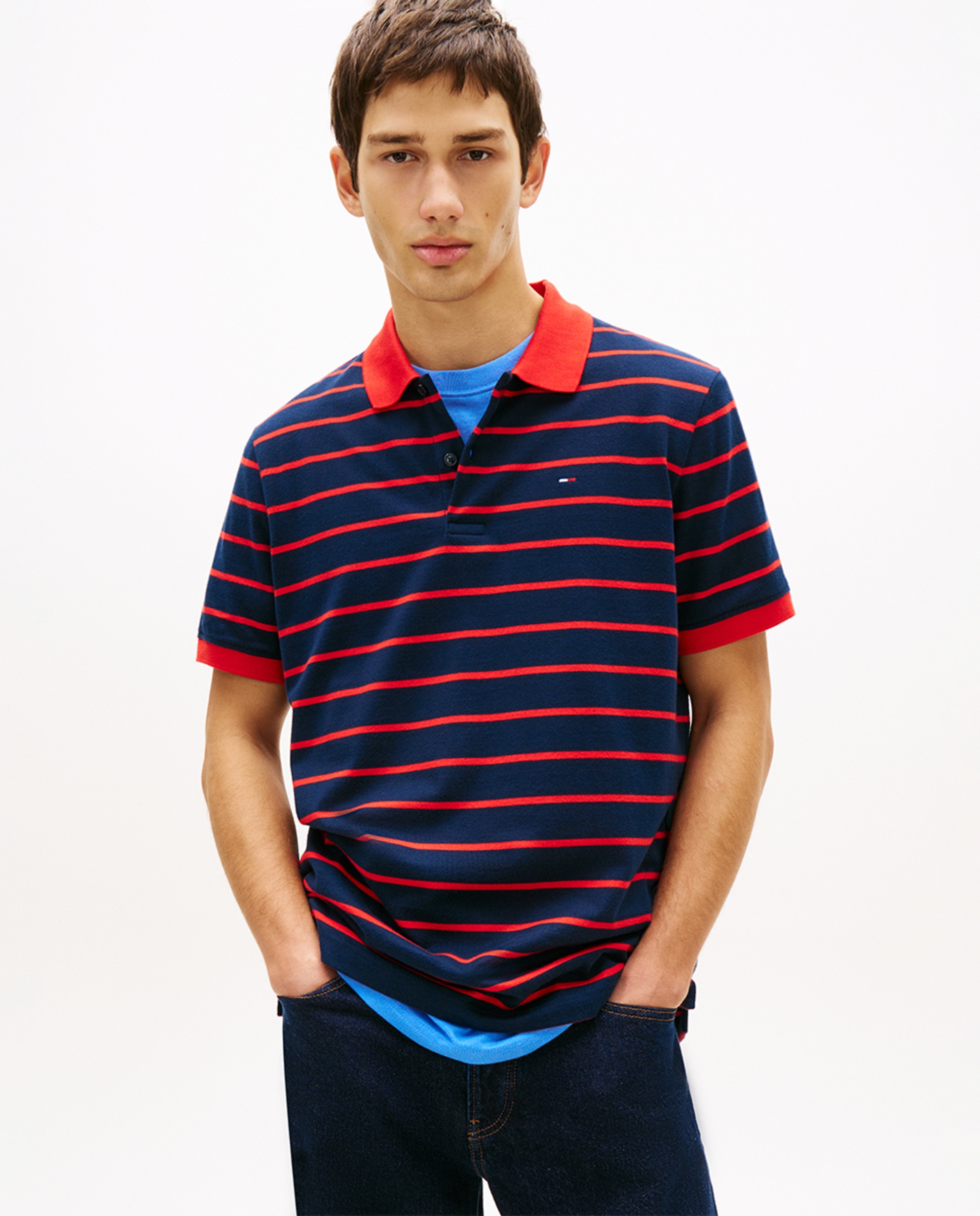 Imagem 0 de Polo Regular Fit às Riscas com Manga Curta