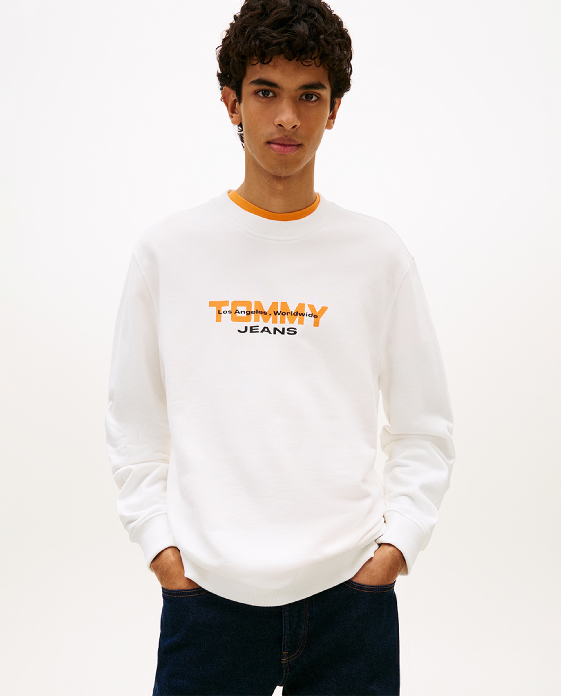 Imagem 0 de Sweatshirt Regular Fit com Decote Redondo