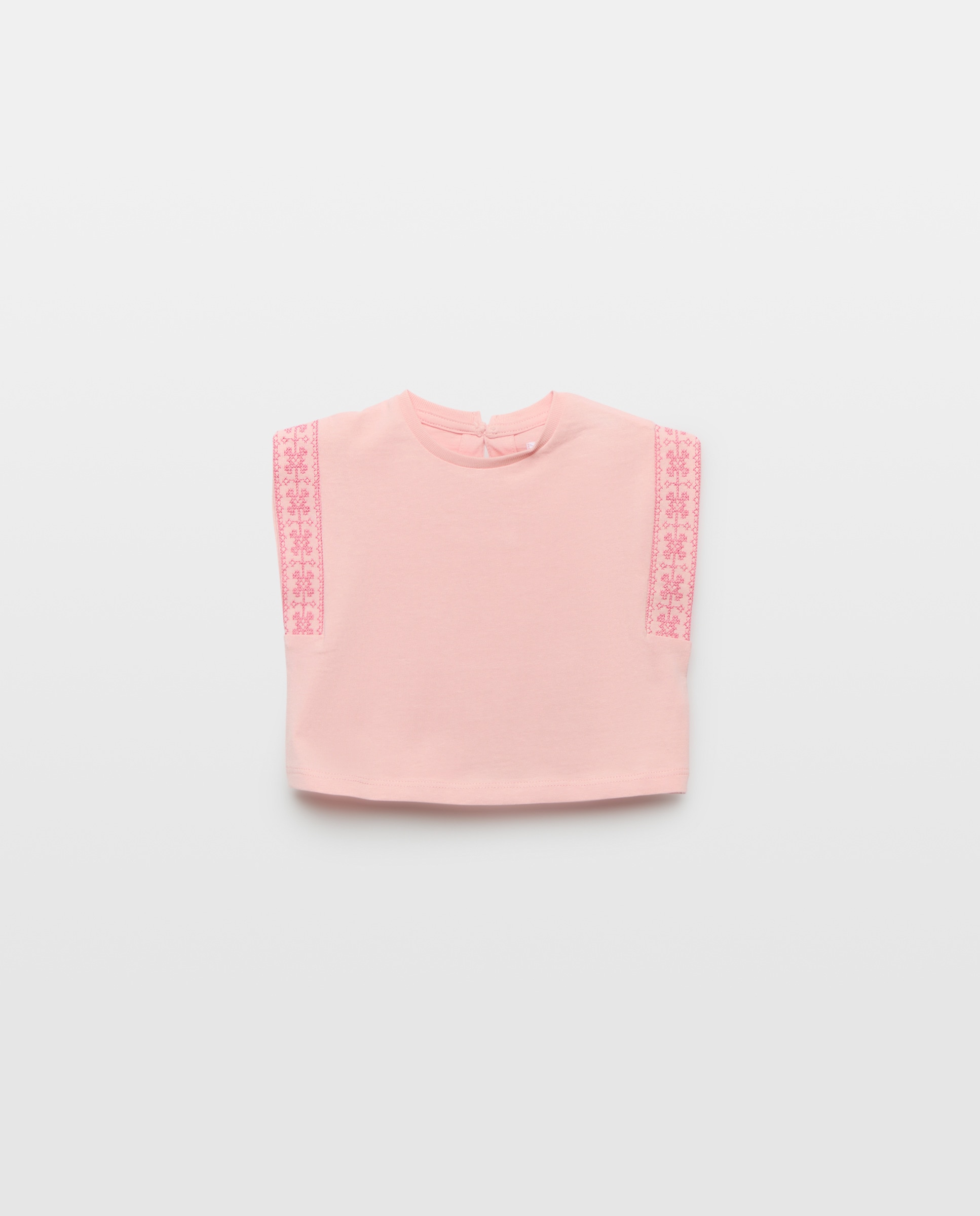 Imagen 0 de Camiseta bebé niña con bordados