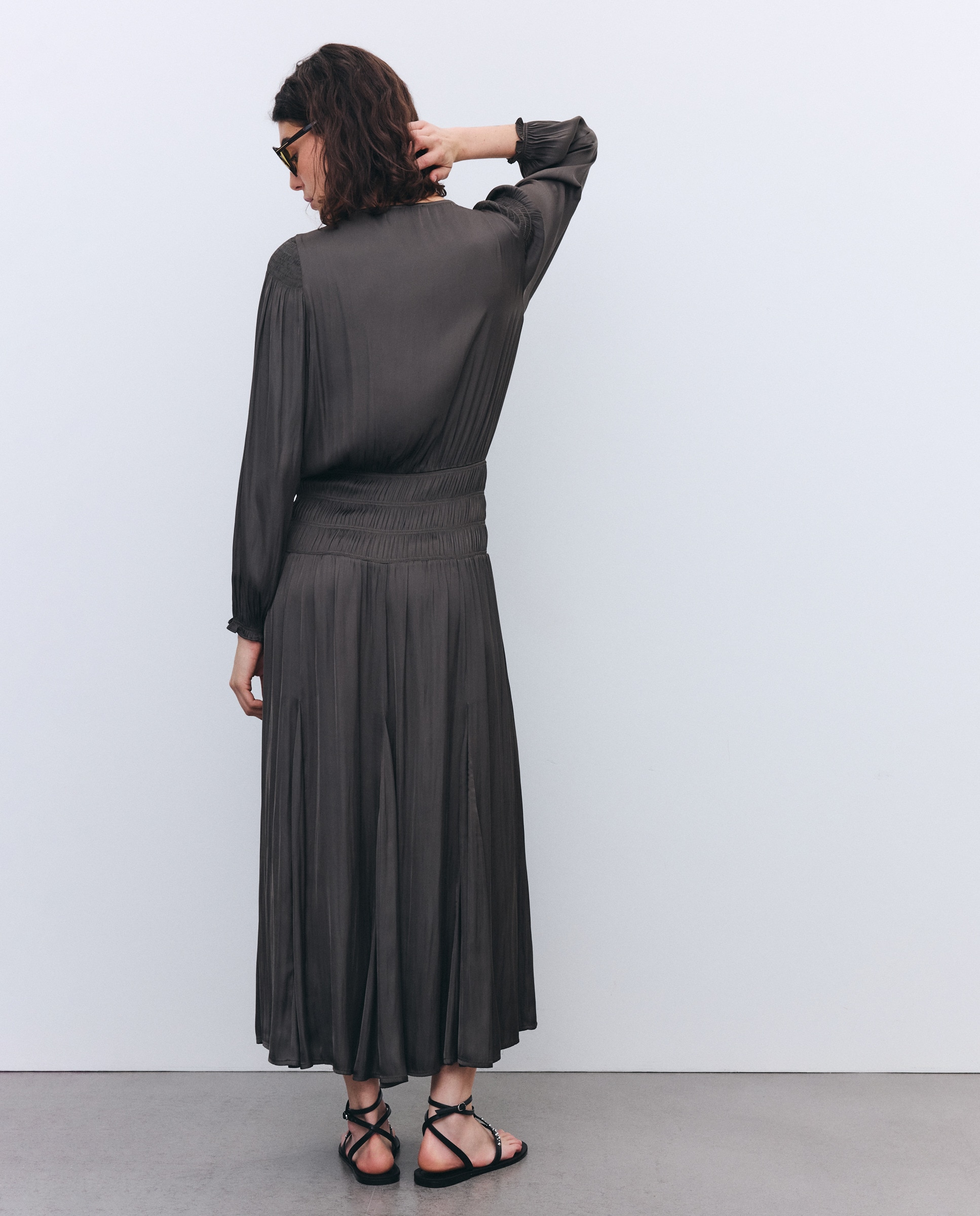 Vestido de Manga Comprida com Saia de Godés 830 Antracite-4