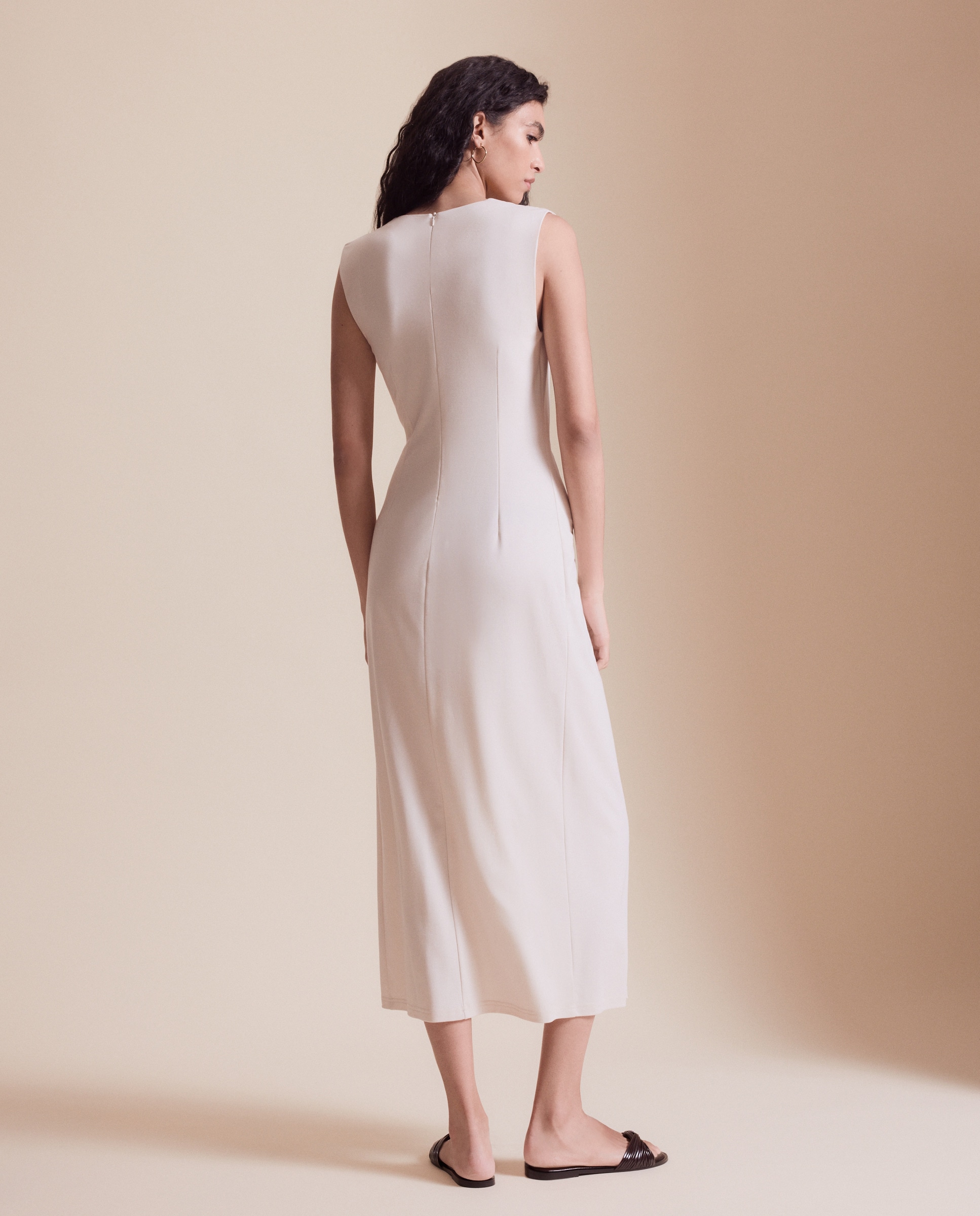 Vestido Midi sem Mangas com Pregadeira 130 Marfim-3