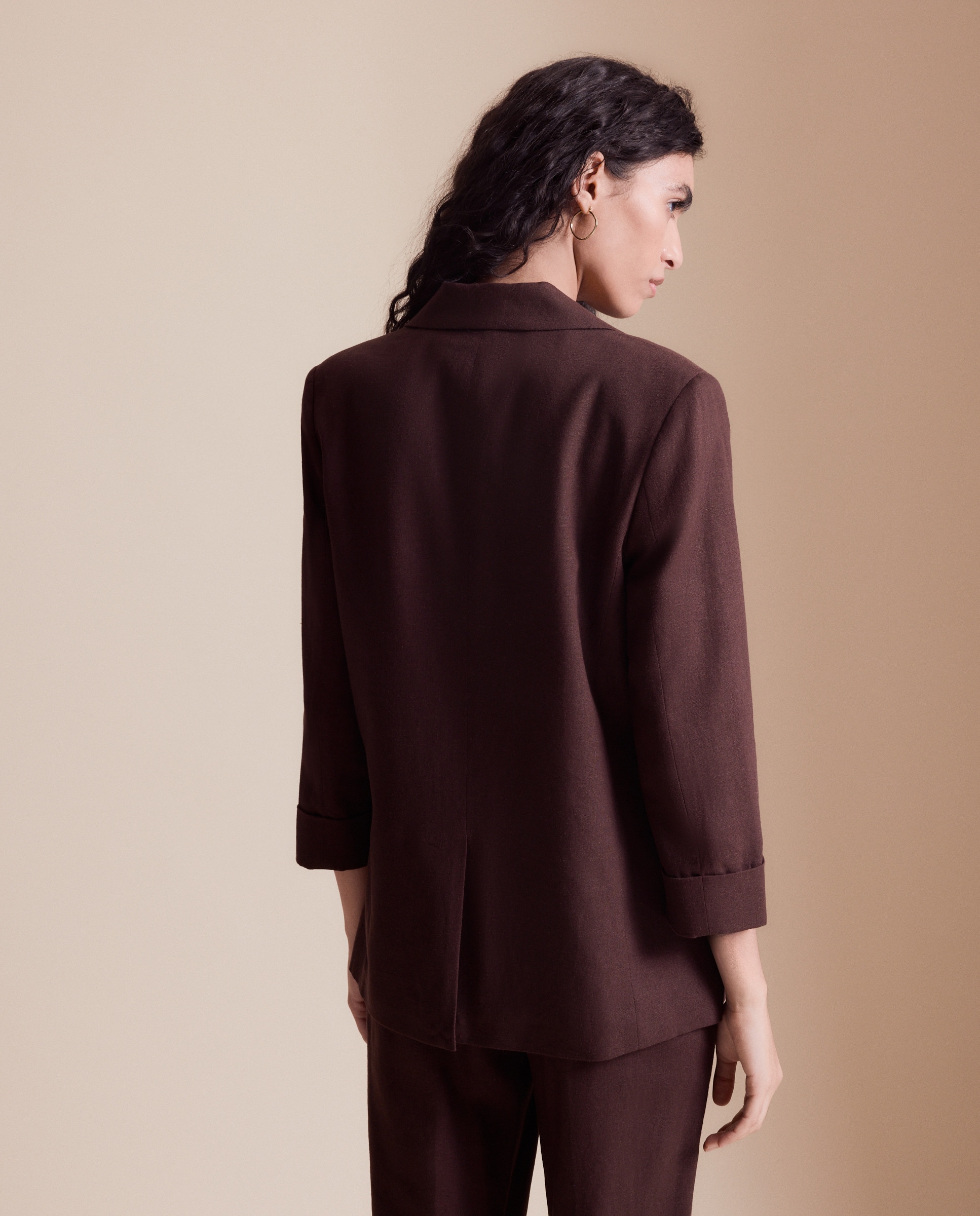 Blazer de Linho com Punho com Dobra Chocolate-2