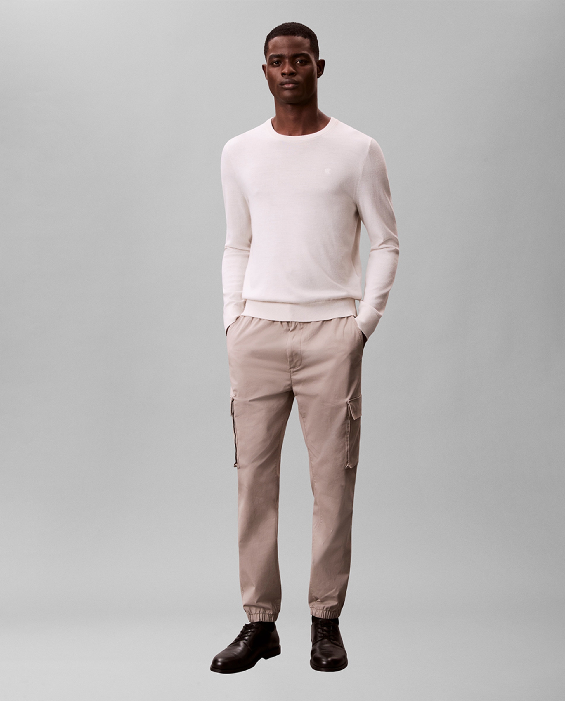 Imagem 0 de Calças Cargo com Logótipo