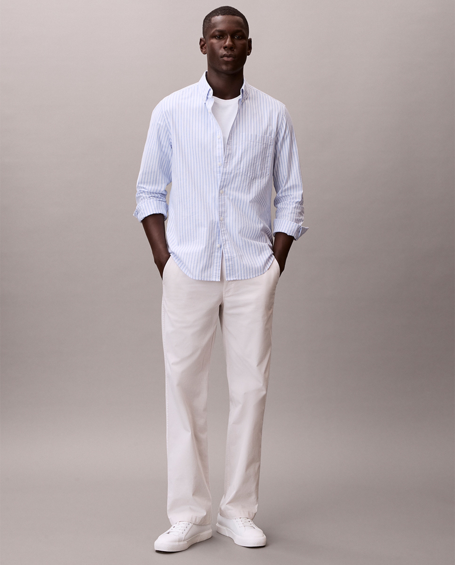 Imagem 0 de Calças Chino Straight Fit