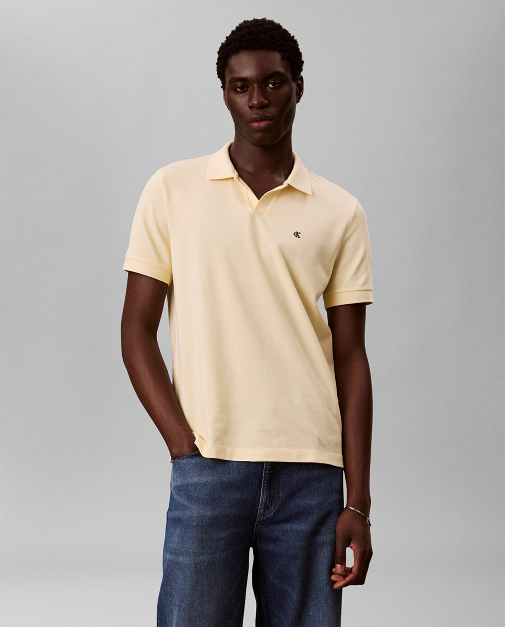 Imagem 0 de Polo Piqué de Colarinho Aberto