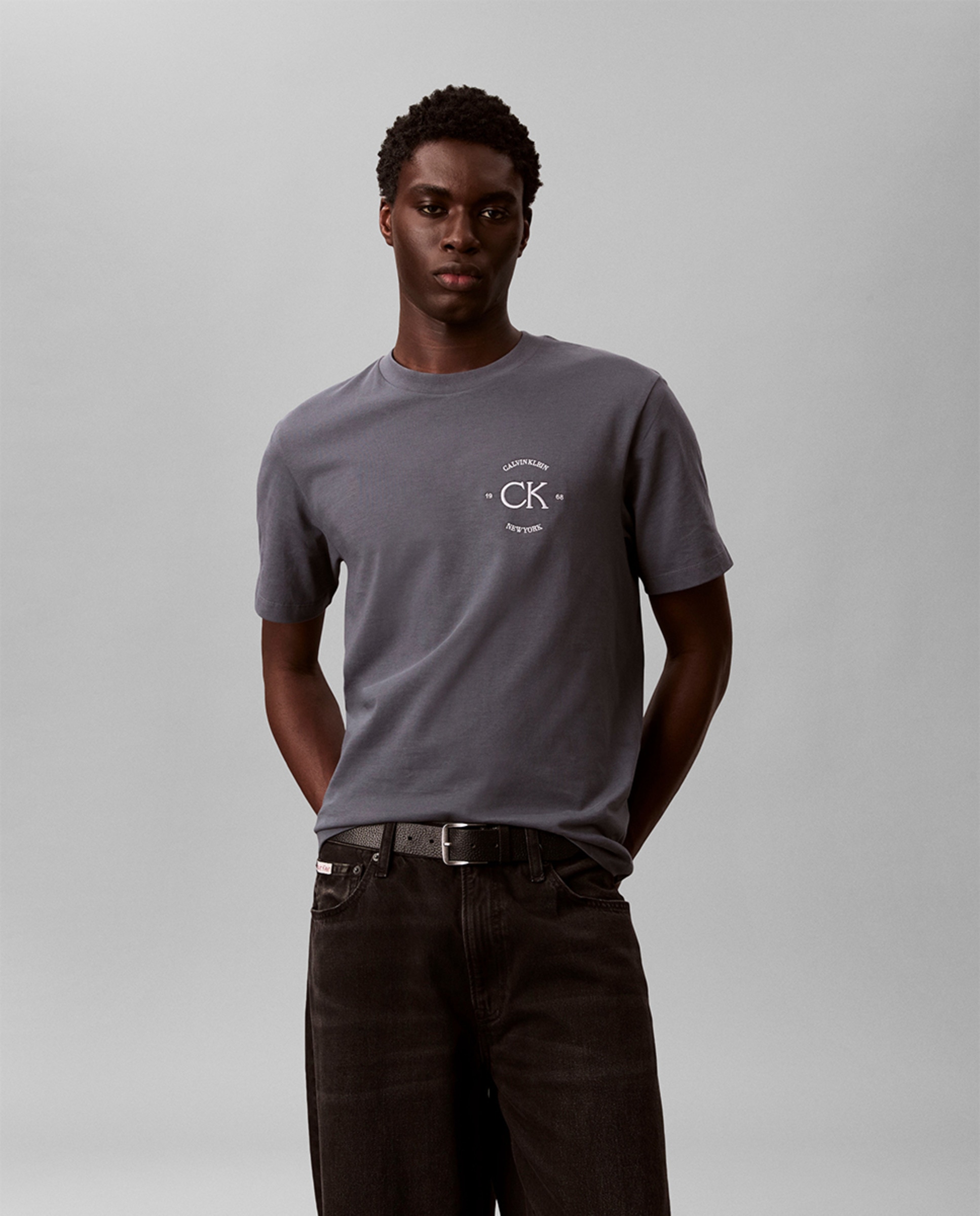 Imagem 0 de T-shirt Easy Fit com Logótipo