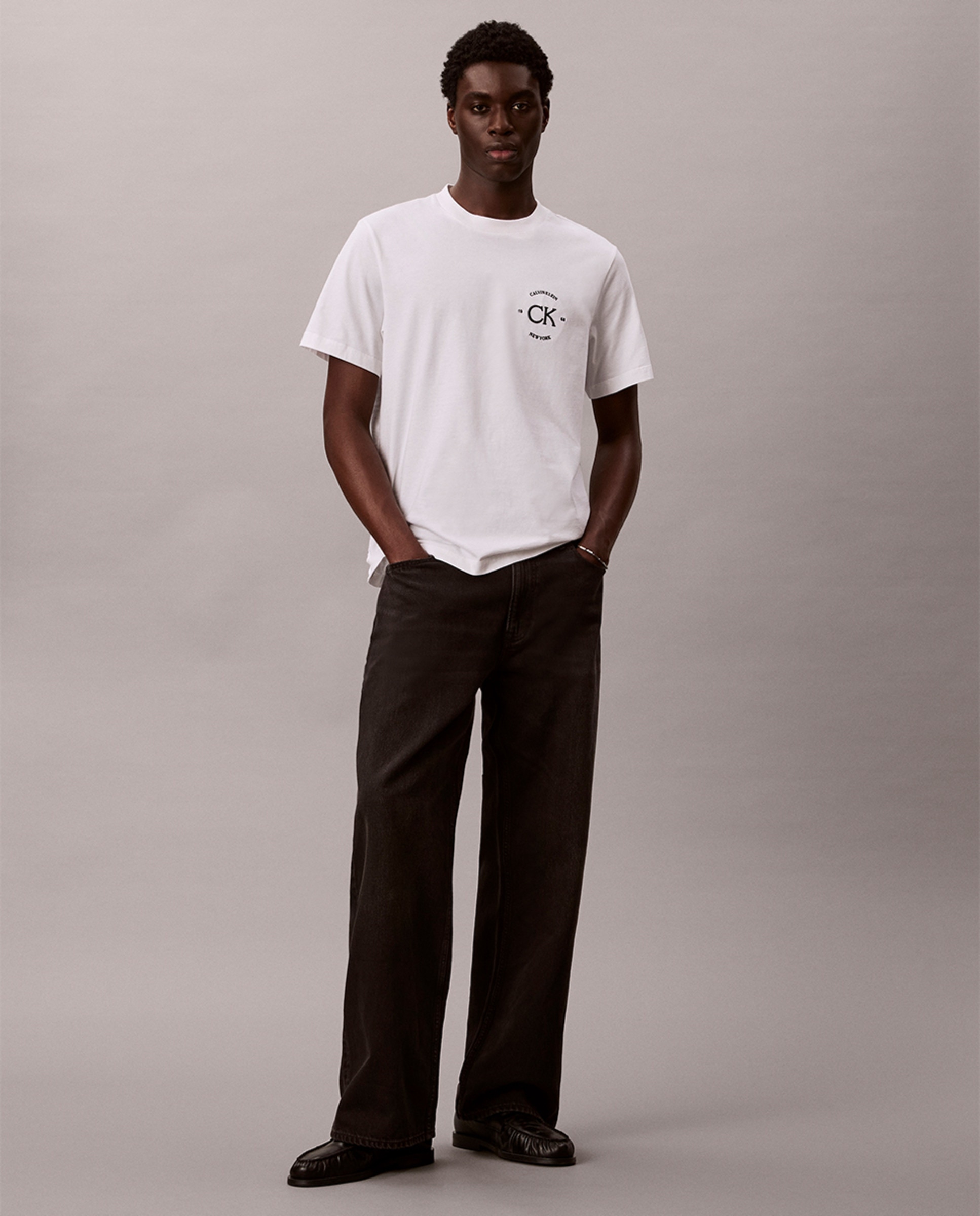T-shirt Easy Fit com Logótipo Branco-5