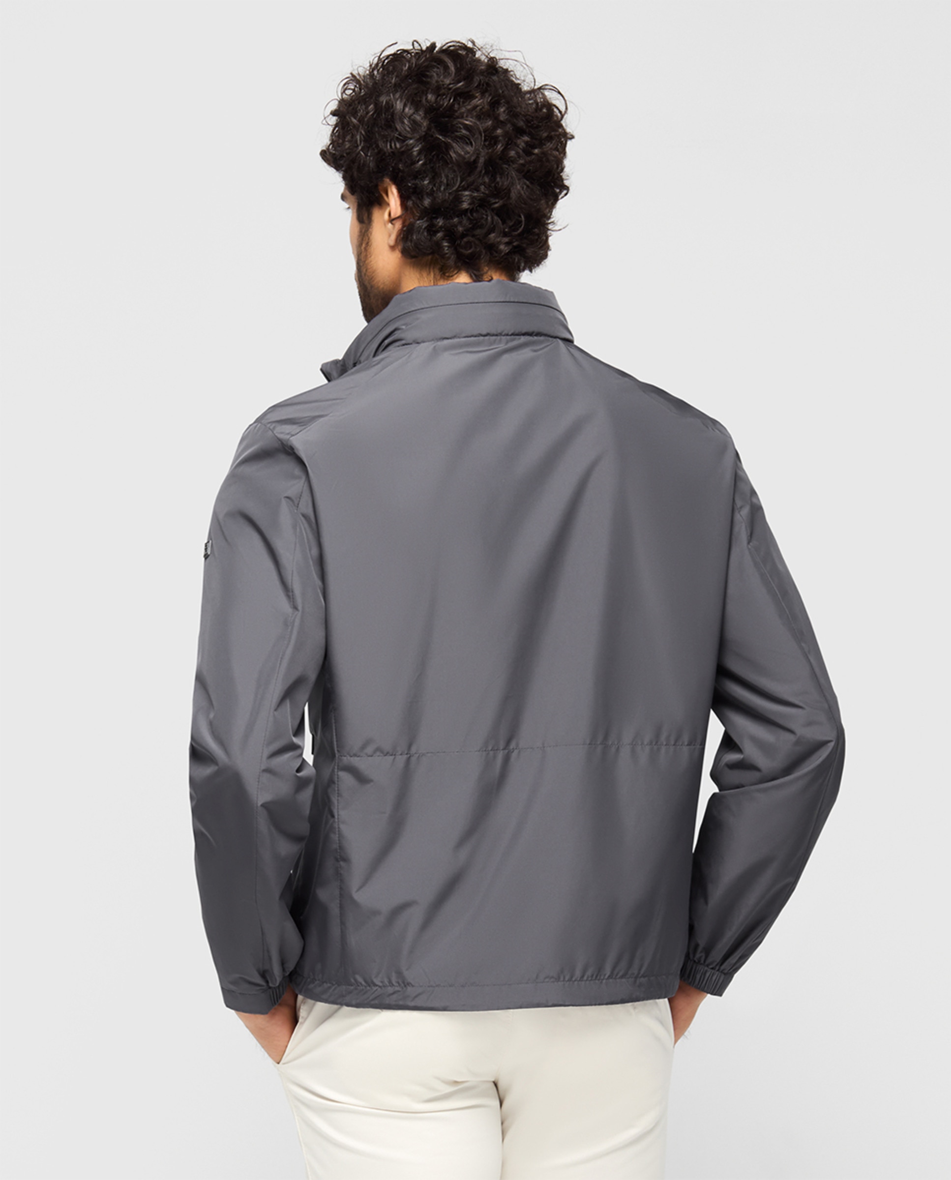 Blusão Ligeiro com 2 Bolsos Laterais Cinzento-claro-2