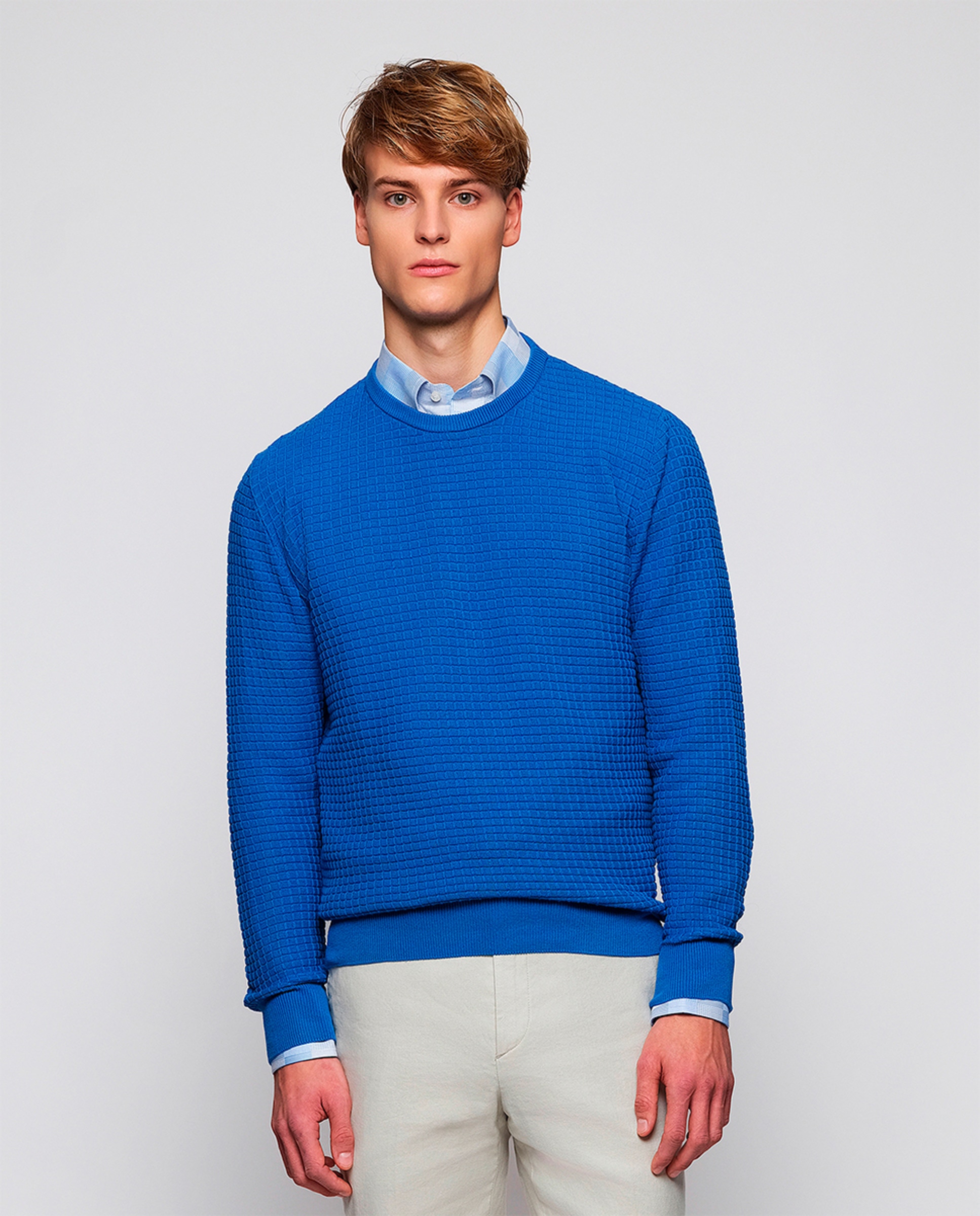 Imagem 0 de Camisola de Malha com Decote Redondo