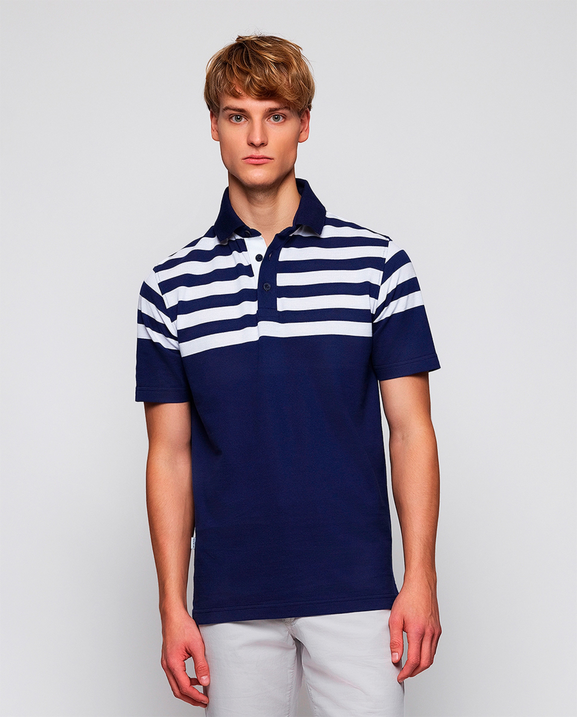 Imagem 0 de Polo de Manga Curta com Risca Horizontal sem Bolso