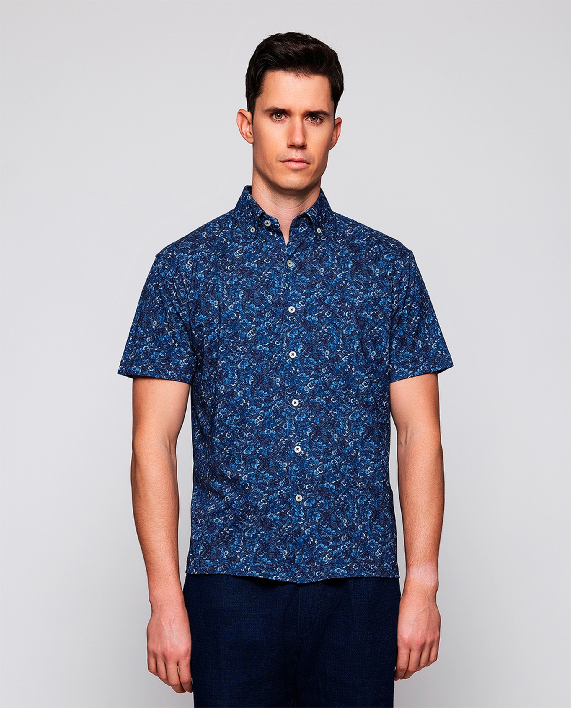 Imagem 0 de Camisa de Malha com Estampado Floral e Manga Curta